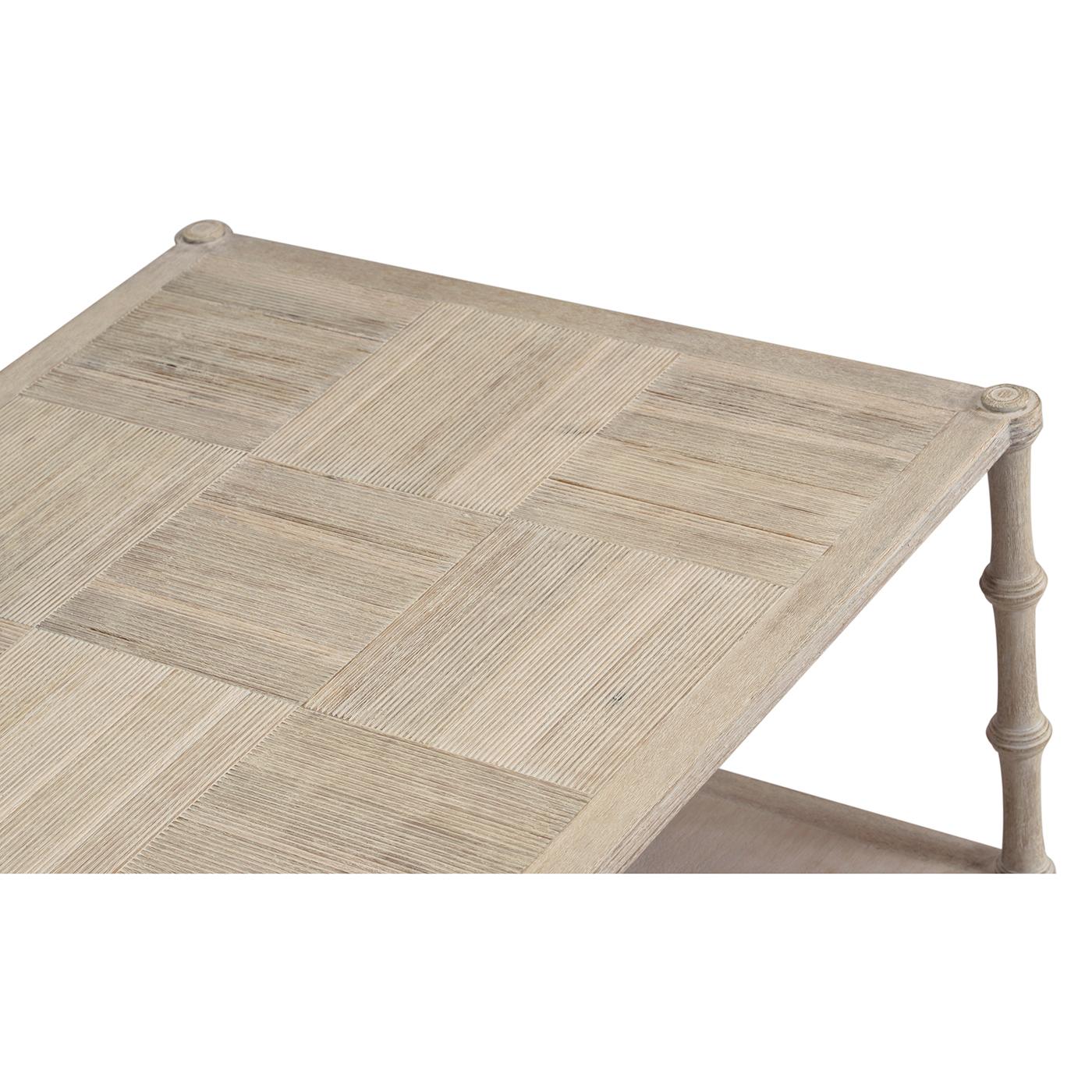 Table basse rustique lavée Neuf - En vente à Westwood, NJ