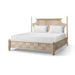 Rustic Washed Pencil Post Bed