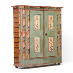 Armadio nuziale in stile rustico, invecchiato, da casa di campagna, dipinto in stile folk art