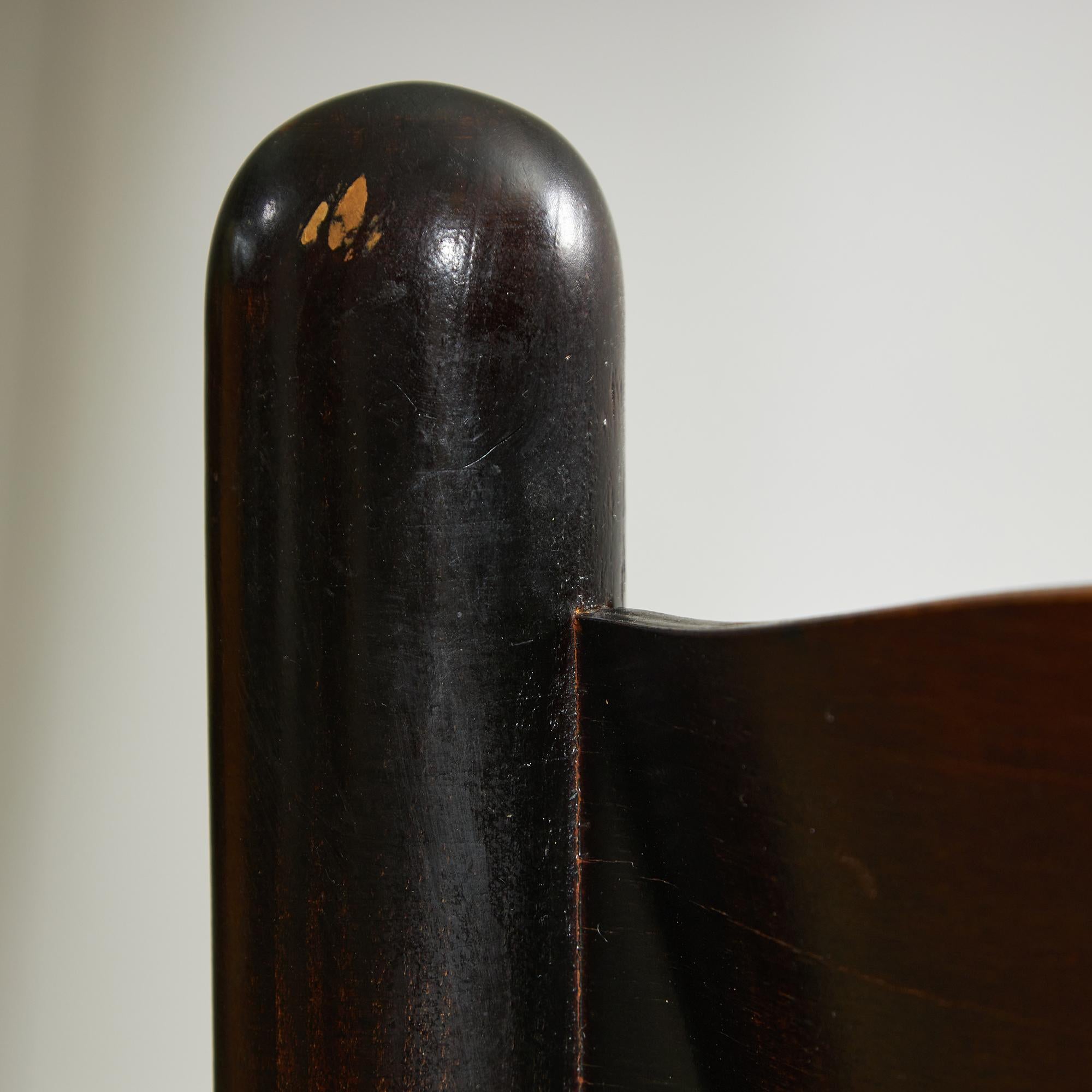 Sedia rustica in vimini con struttura in legno massiccio in vendita 4