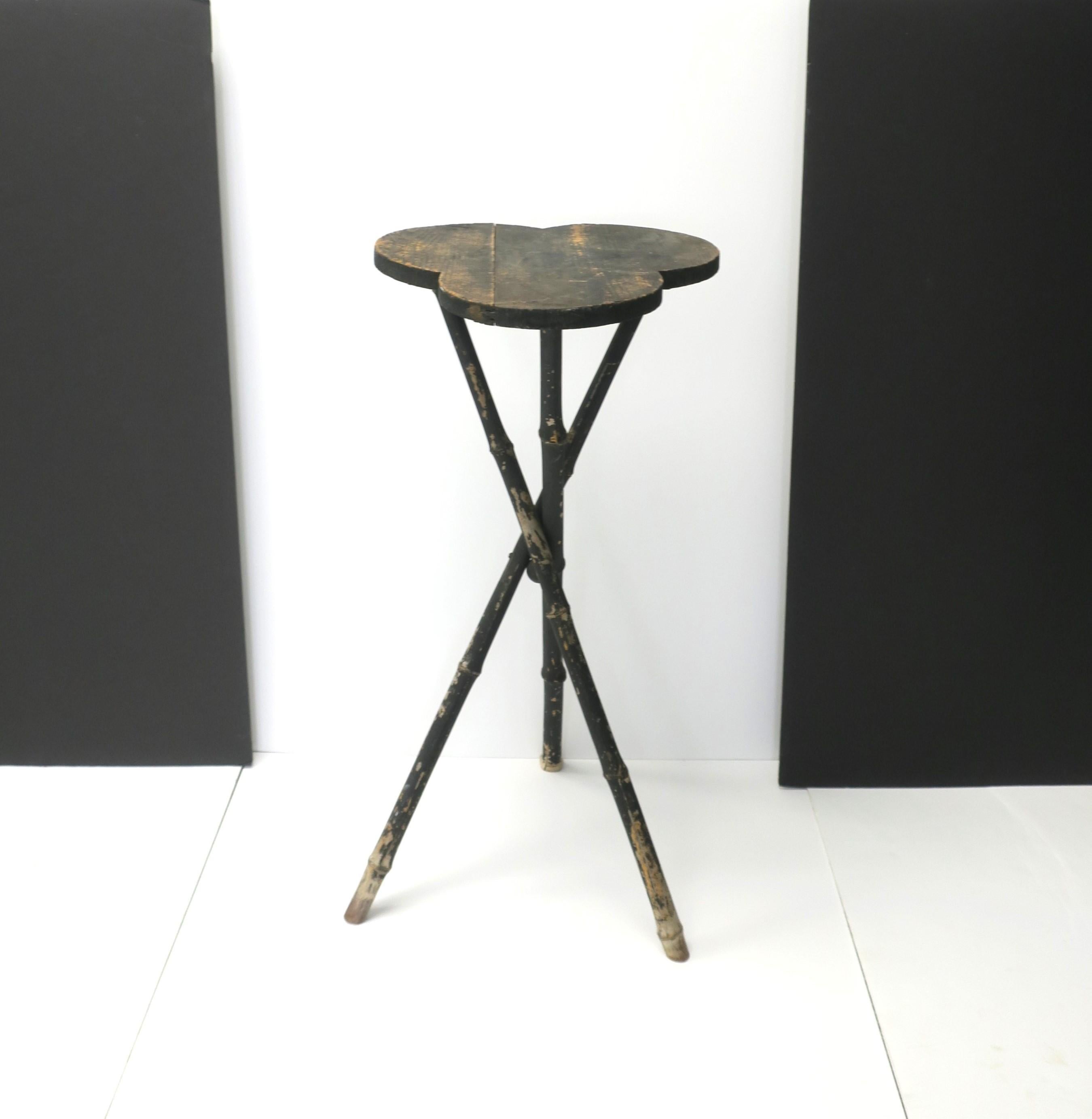 Painted Rustic Wood and Bamboo Side Drinks Table or Plant Stand For Sale