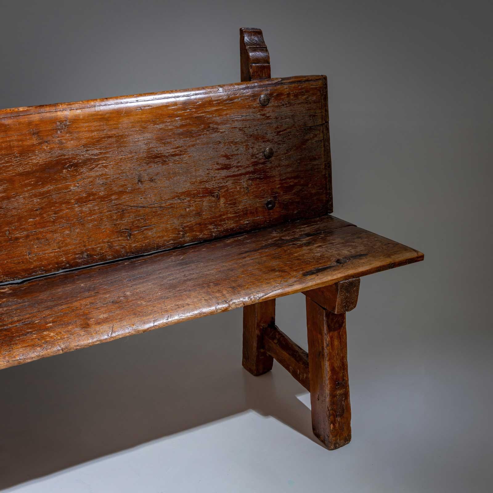 Banc rustique, Alpines 18ème / 19ème siècle Bon état - En vente à Greding, DE