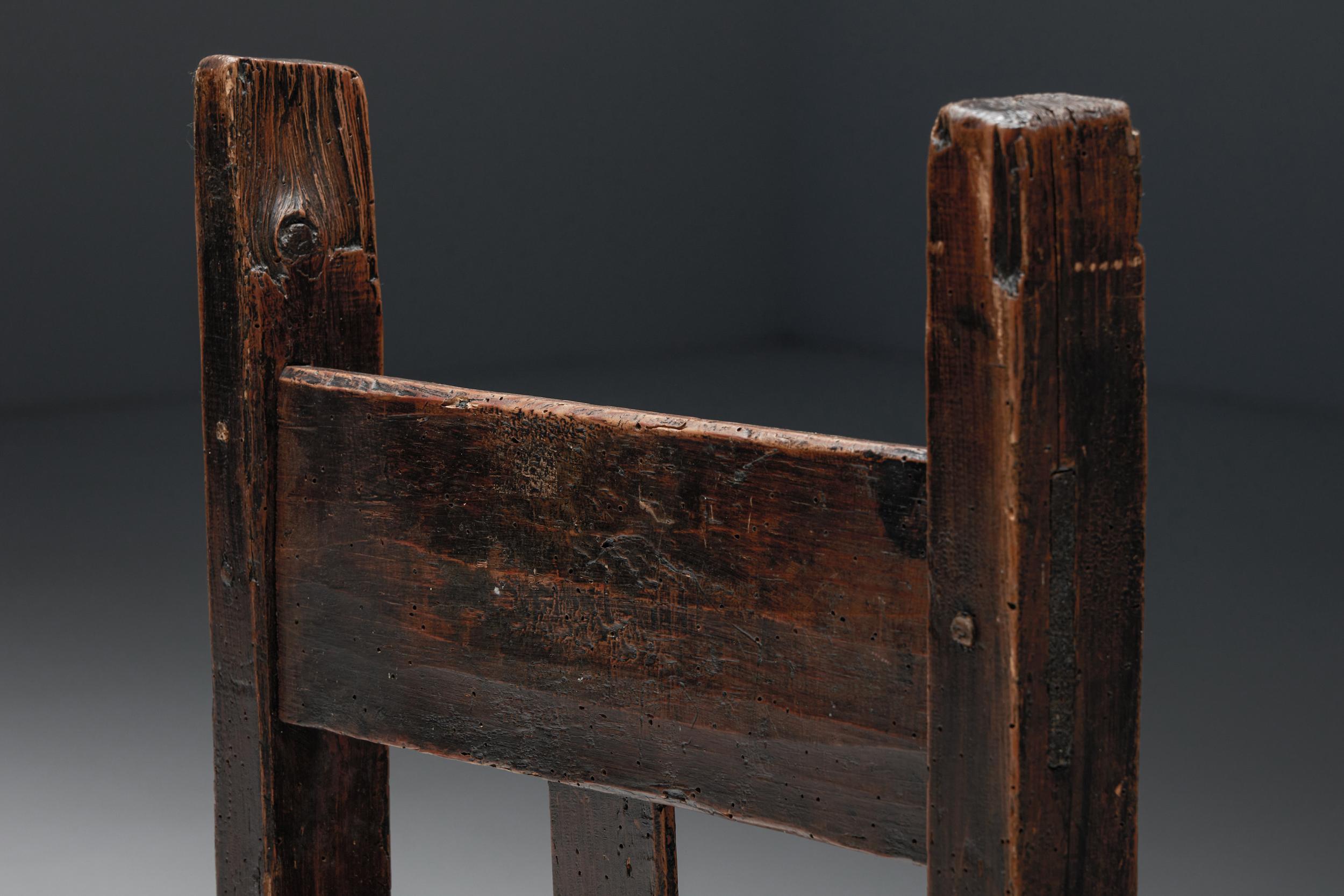 Rustic Wooden Chair, France, 19th Century For Sale 4