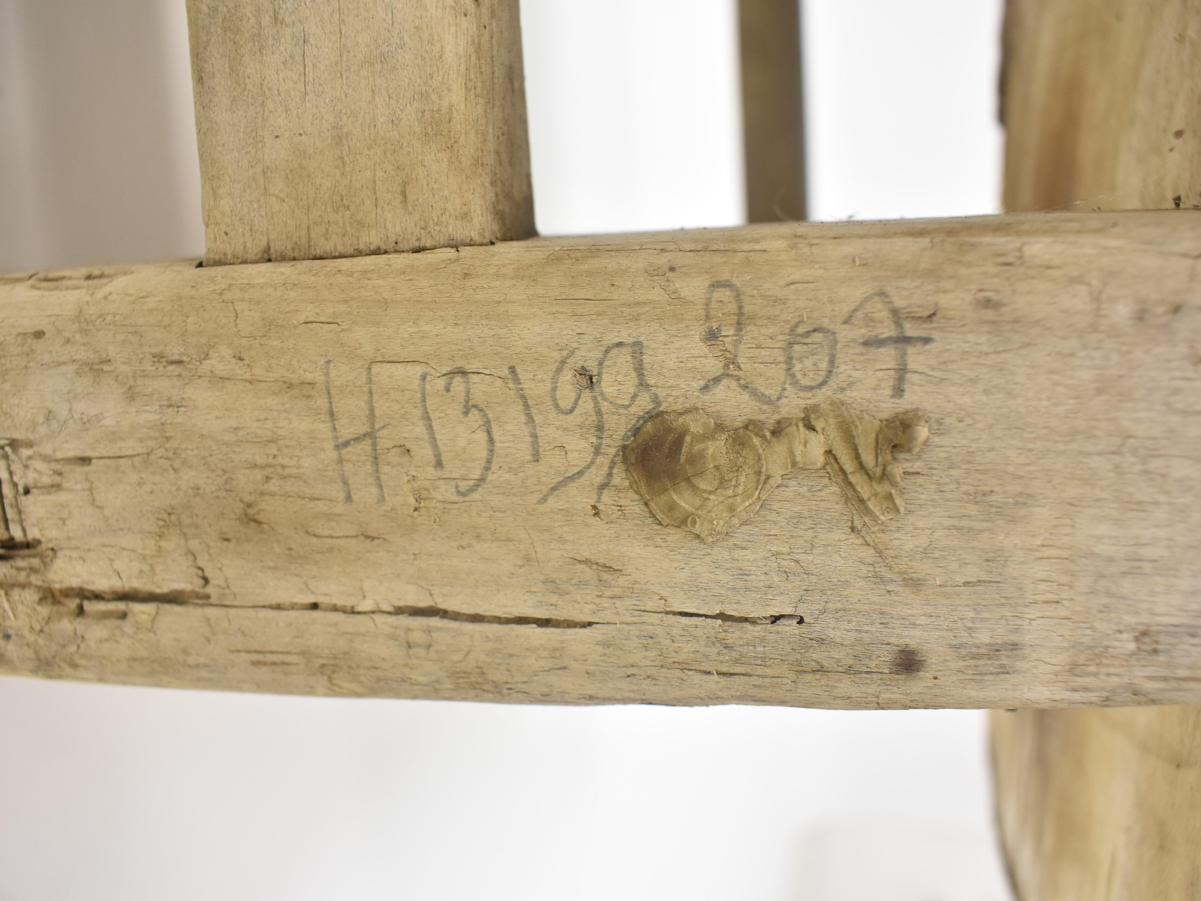 Table basse rustique en bois Bon état - En vente à Los Angeles, CA