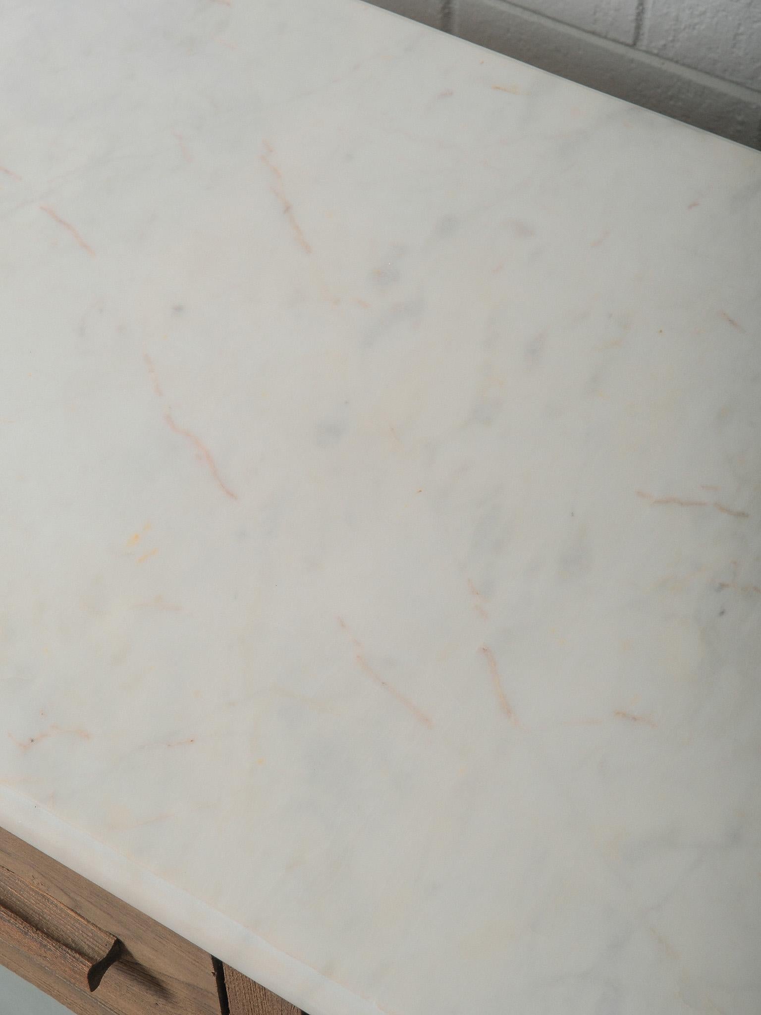 Rustic Wooden Marble Top Sideboard with Drawers & Frosted Panels Escarchado en venta