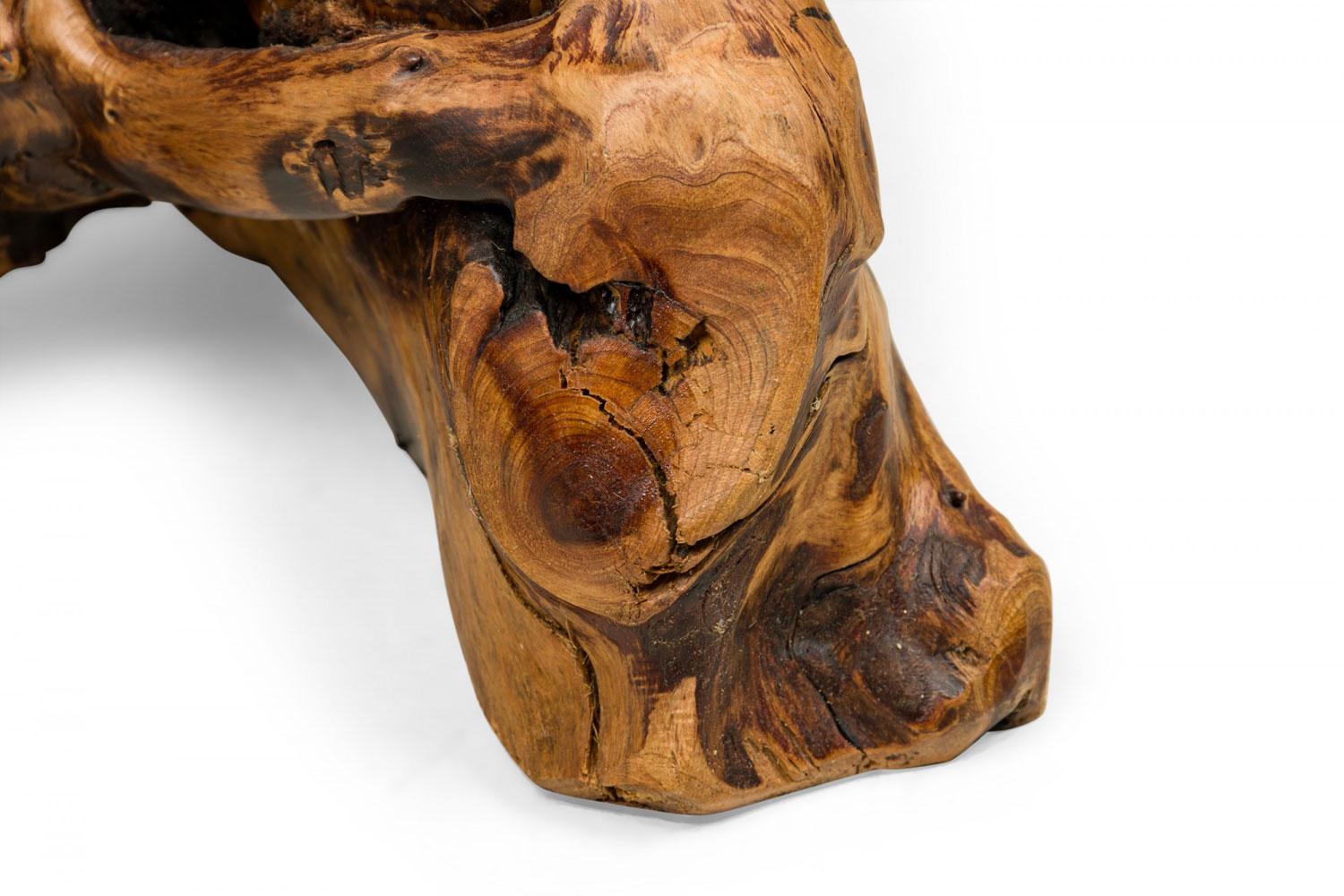 Rustic Wooden Tree Stump Burled Side Table with Organic Scalloped-Shaped Top For Sale 6