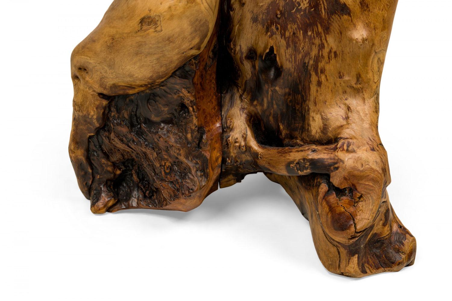 Rustic Wooden Tree Stump Burled Side Table with Organic Scalloped-Shaped Top For Sale 4