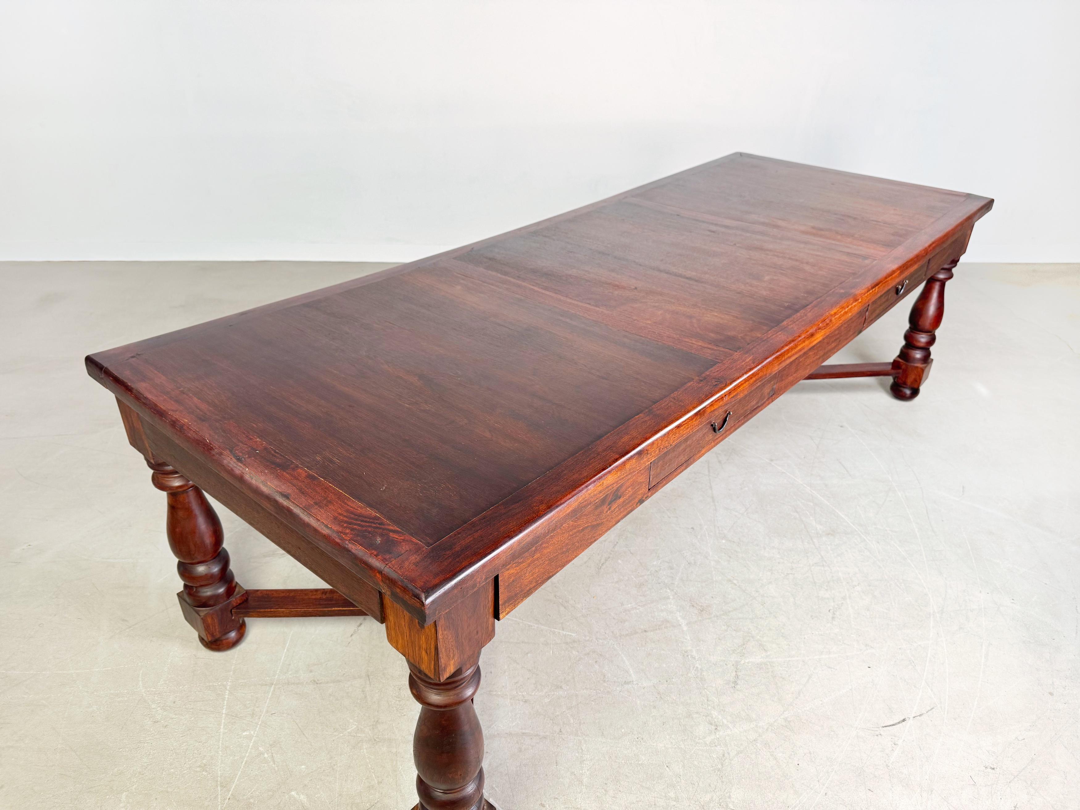 Rustikaler Esstisch Tafel 260cm langes Holz Antik Landhaus Tisch im Angebot 4