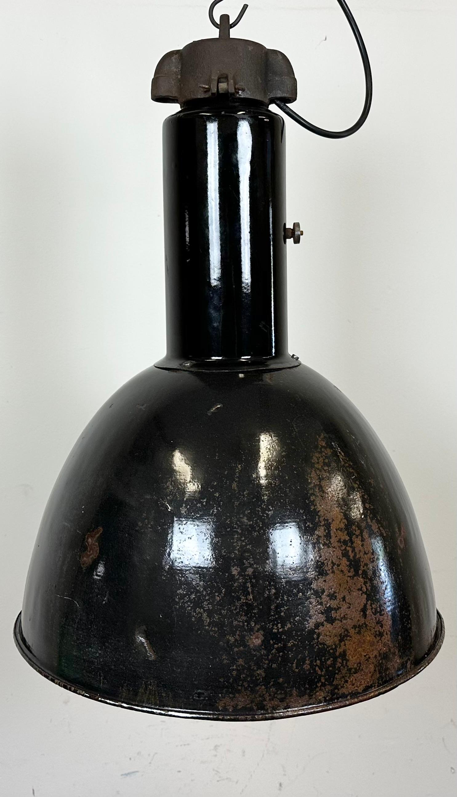 Czech Rusty Industrial Bauhaus Black Enamel Pendant Lamp, 1930s For Sale
