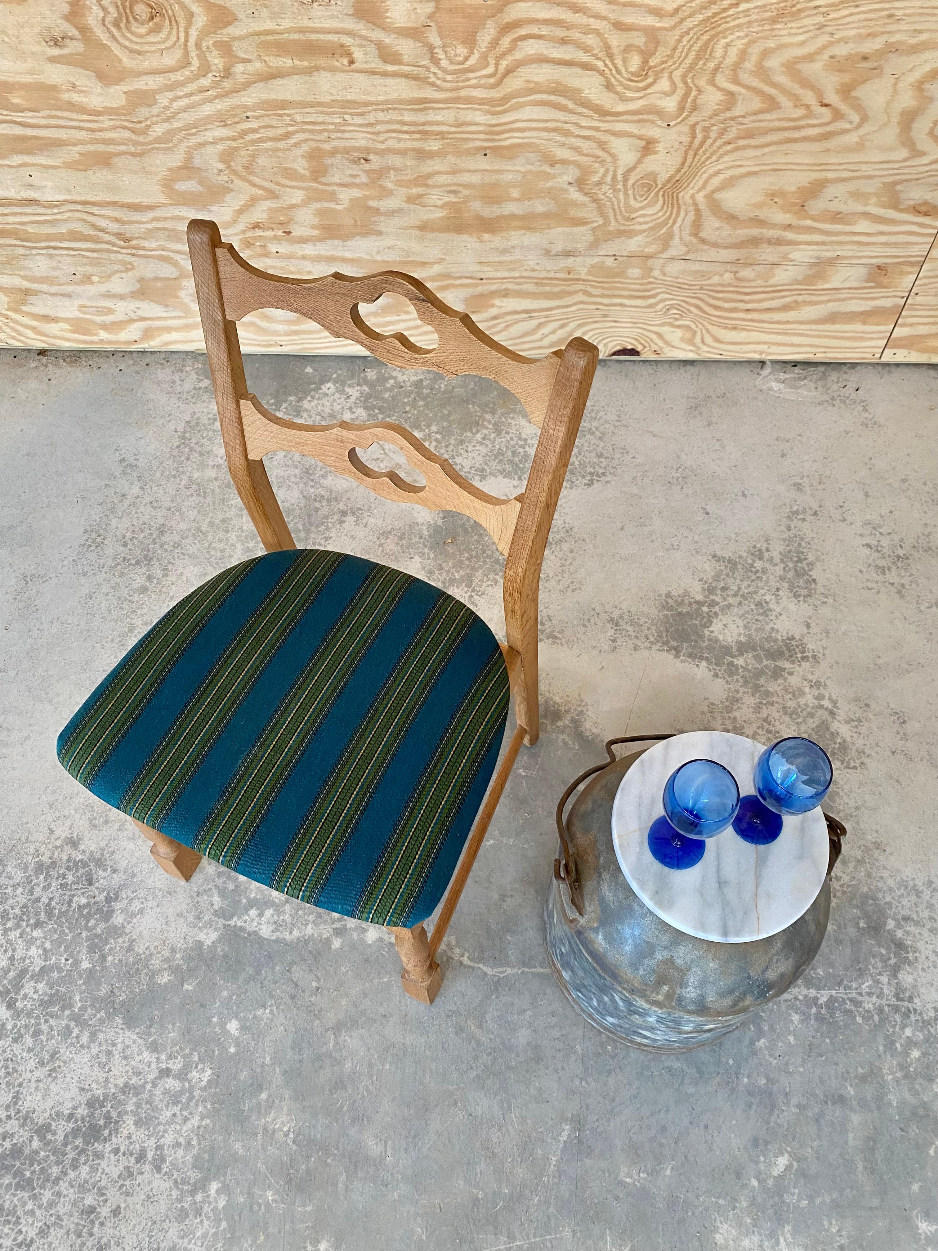 Table à boire primitive rouillée avec pot à lait Bon état - En vente à Round Top, TX