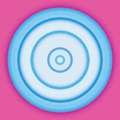 Cercle bleu sur fuchsia