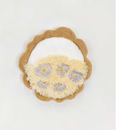 Flores tomando el sol