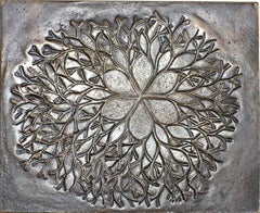 Plaque sculpture de fleurs en bronze