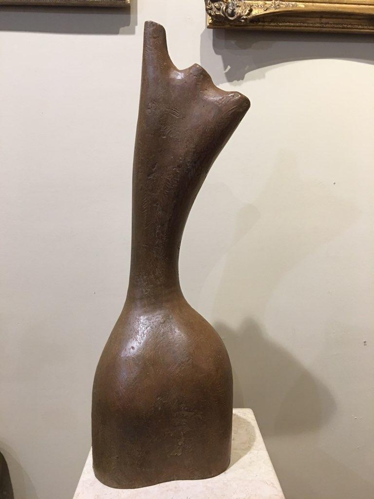 Torso, Escultura de bronce, Edición 6 de 15 - Figurative Sculpture Oro de Ruth Bloch