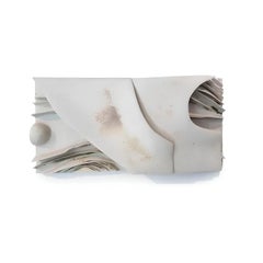 Sans titre, 1982, porcelaine et émail