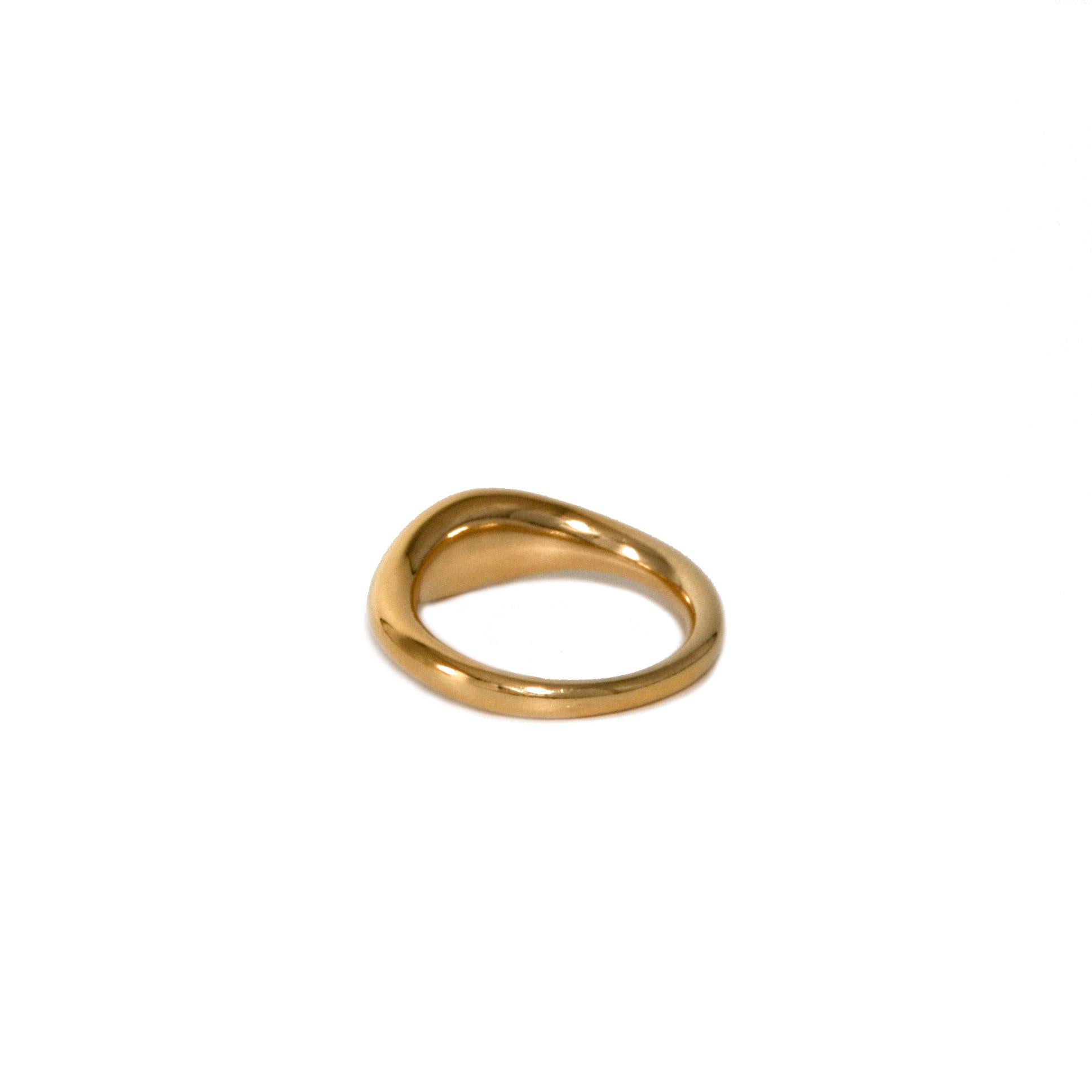 For Sale:  Ruth Nyc Lun Ring, 14k Yellow Gold and Moonstone Ring 3