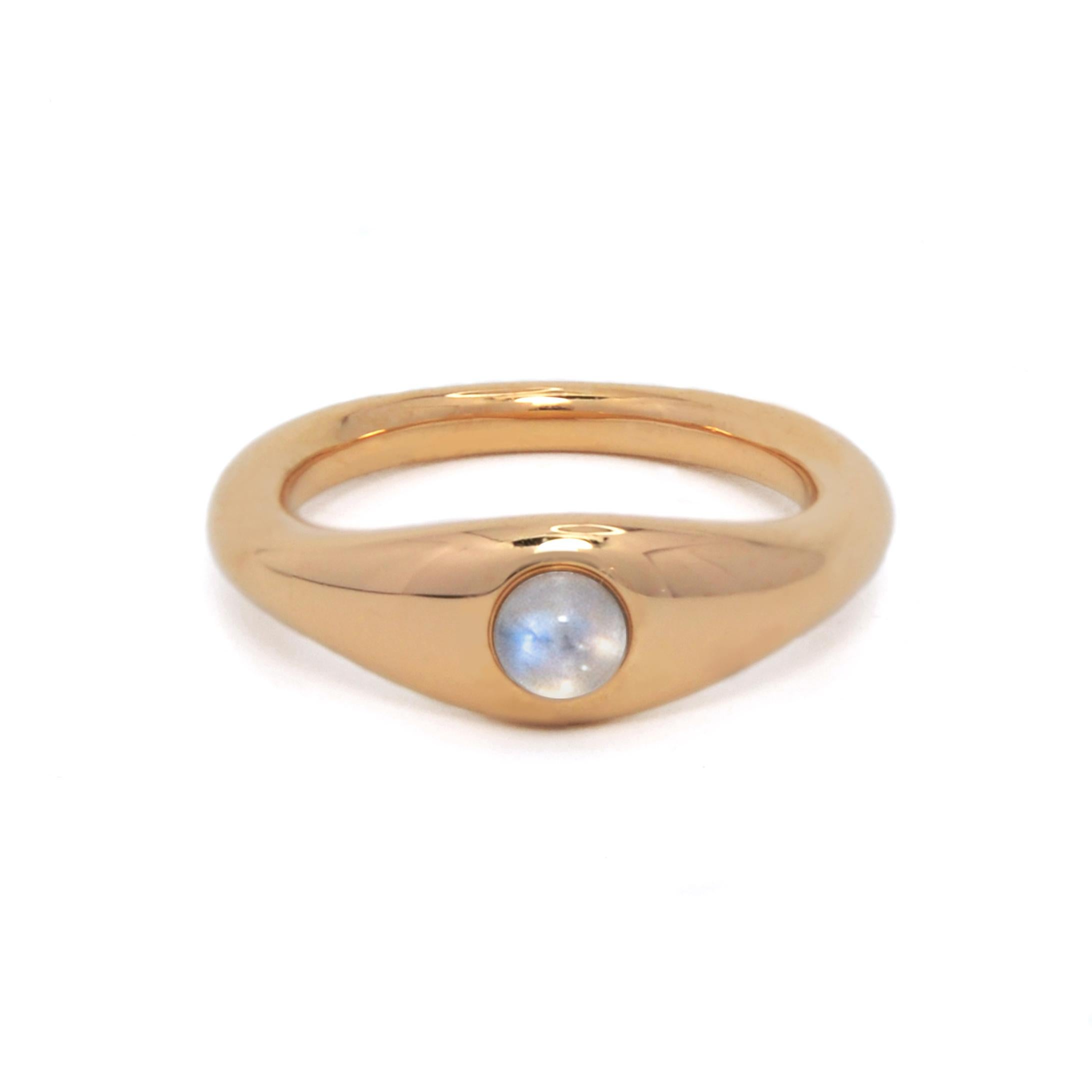For Sale:  Ruth Nyc Lun Ring, 14k Yellow Gold and Moonstone Ring