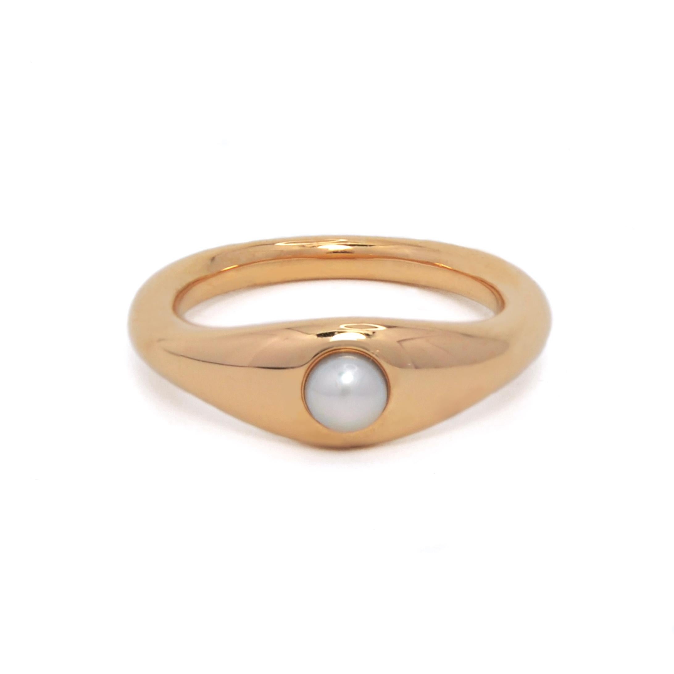 For Sale:  Ruth Nyc Lun Ring, 14k Yellow Gold and Pearl Ring 3