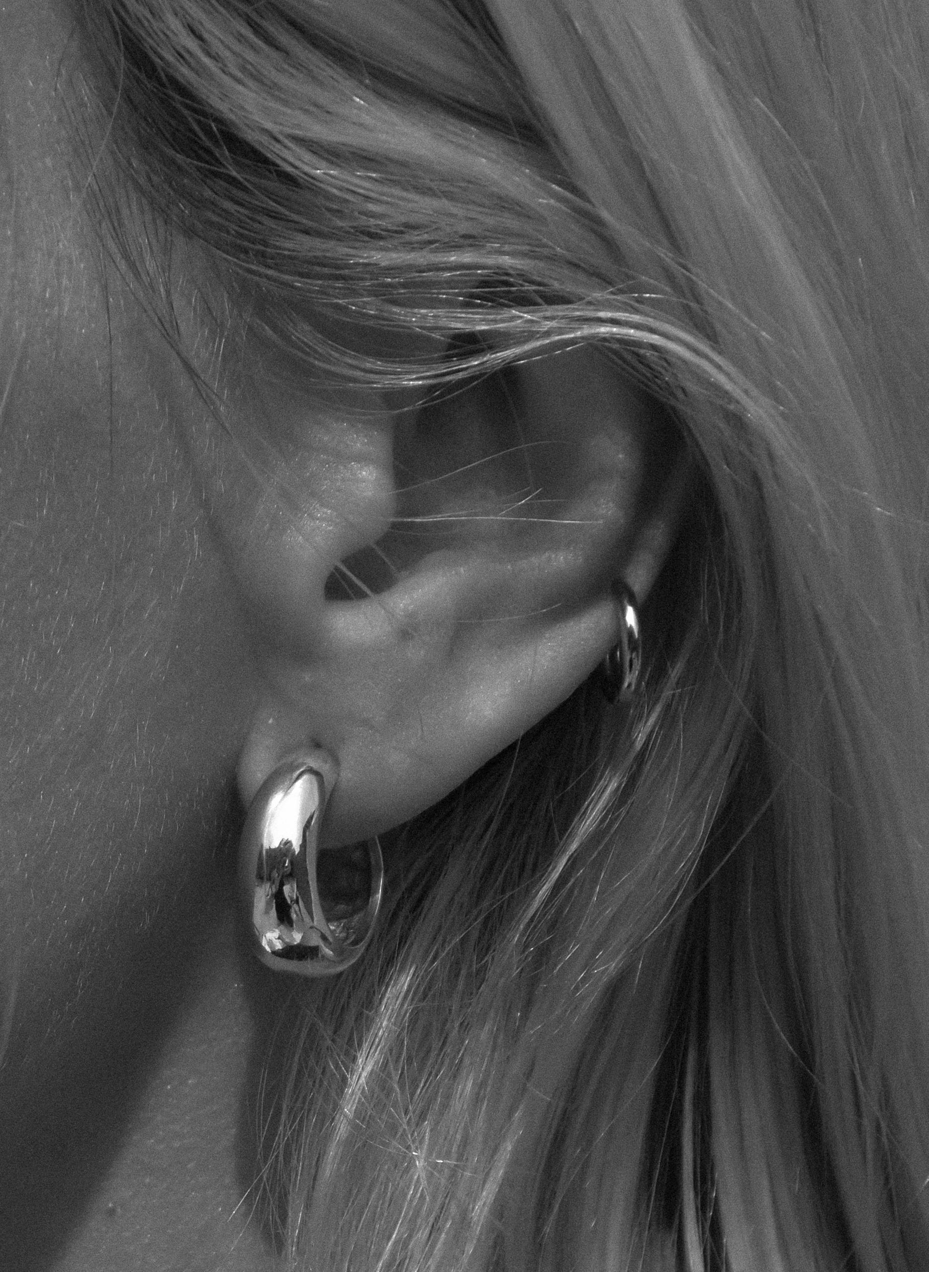 Ruth Nyc, boucles d'oreilles Proto Hoop Neuf - En vente à Long Island City, NY