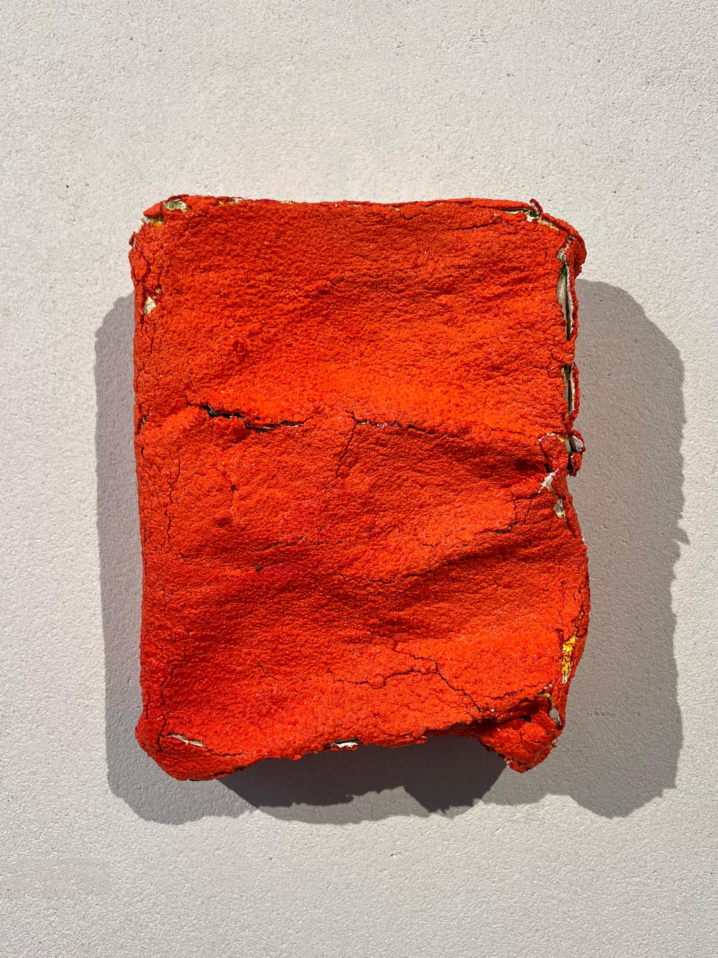 Pittura di oggetti, pittura gonfiabile su tela, colore rosso con sfumature, texture