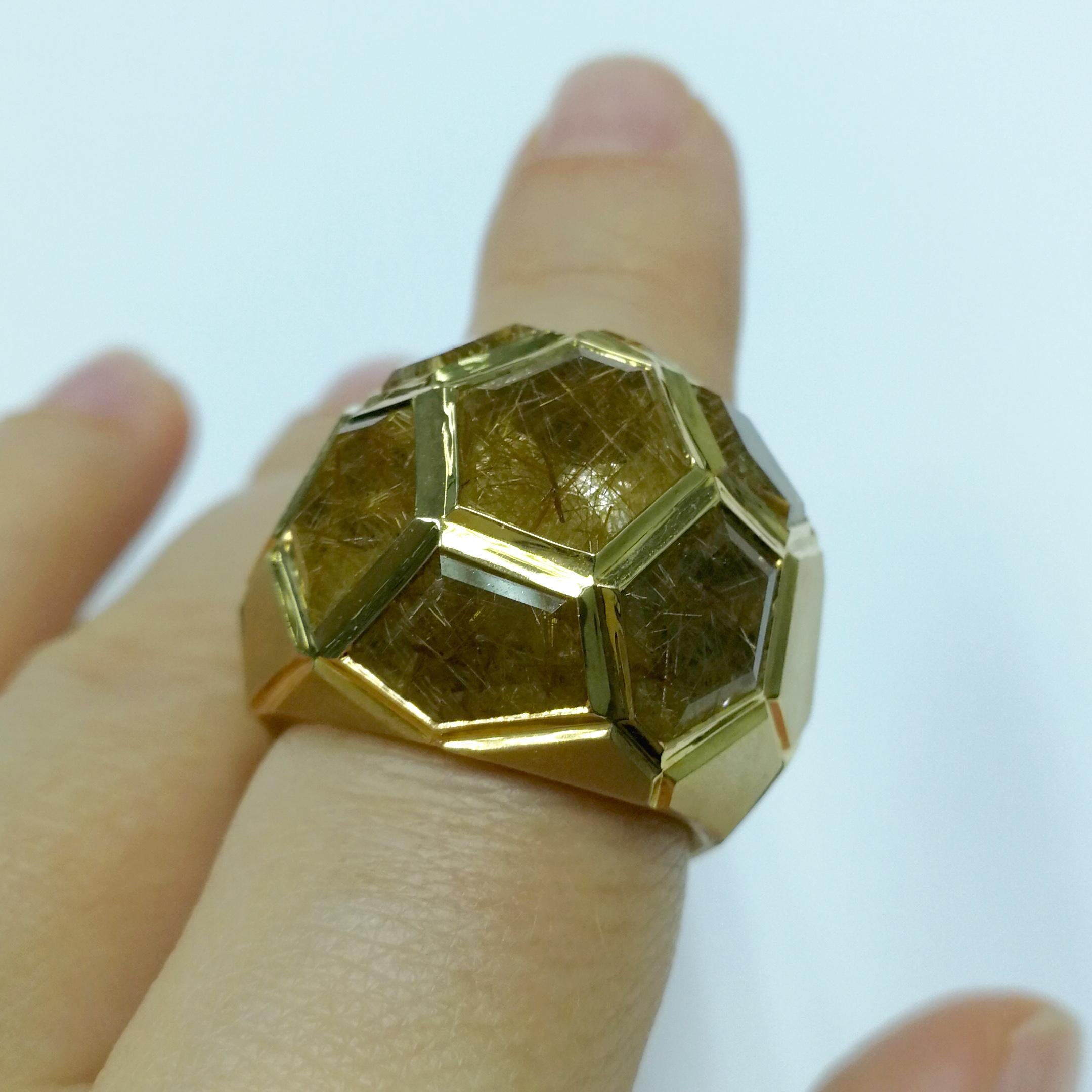 Rutilated Quartz 11.26 Carat 18 Karat Yellow Gold Geometry Ring For Sale 3