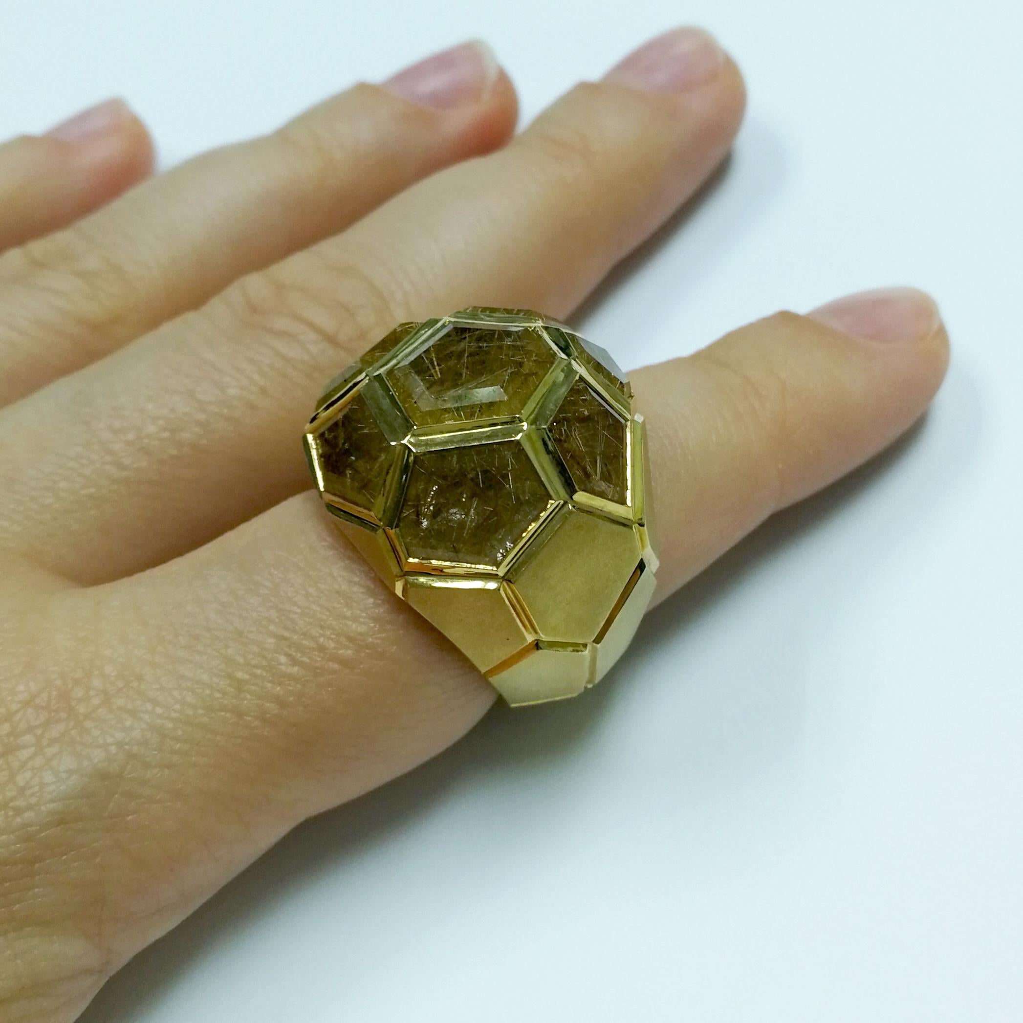 Rutilated Quartz 11.26 Carat 18 Karat Yellow Gold Geometry Ring For Sale 3
