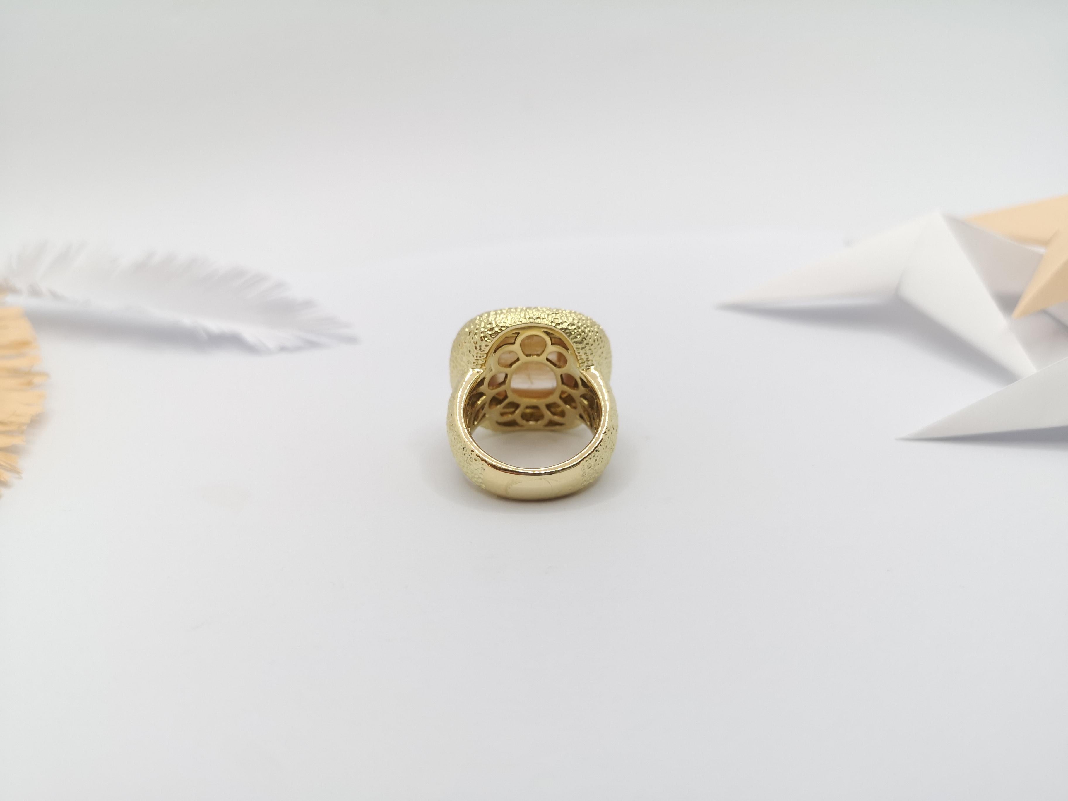 Bague en quartz rutile sertie dans des montures en or 18 carats en vente 7