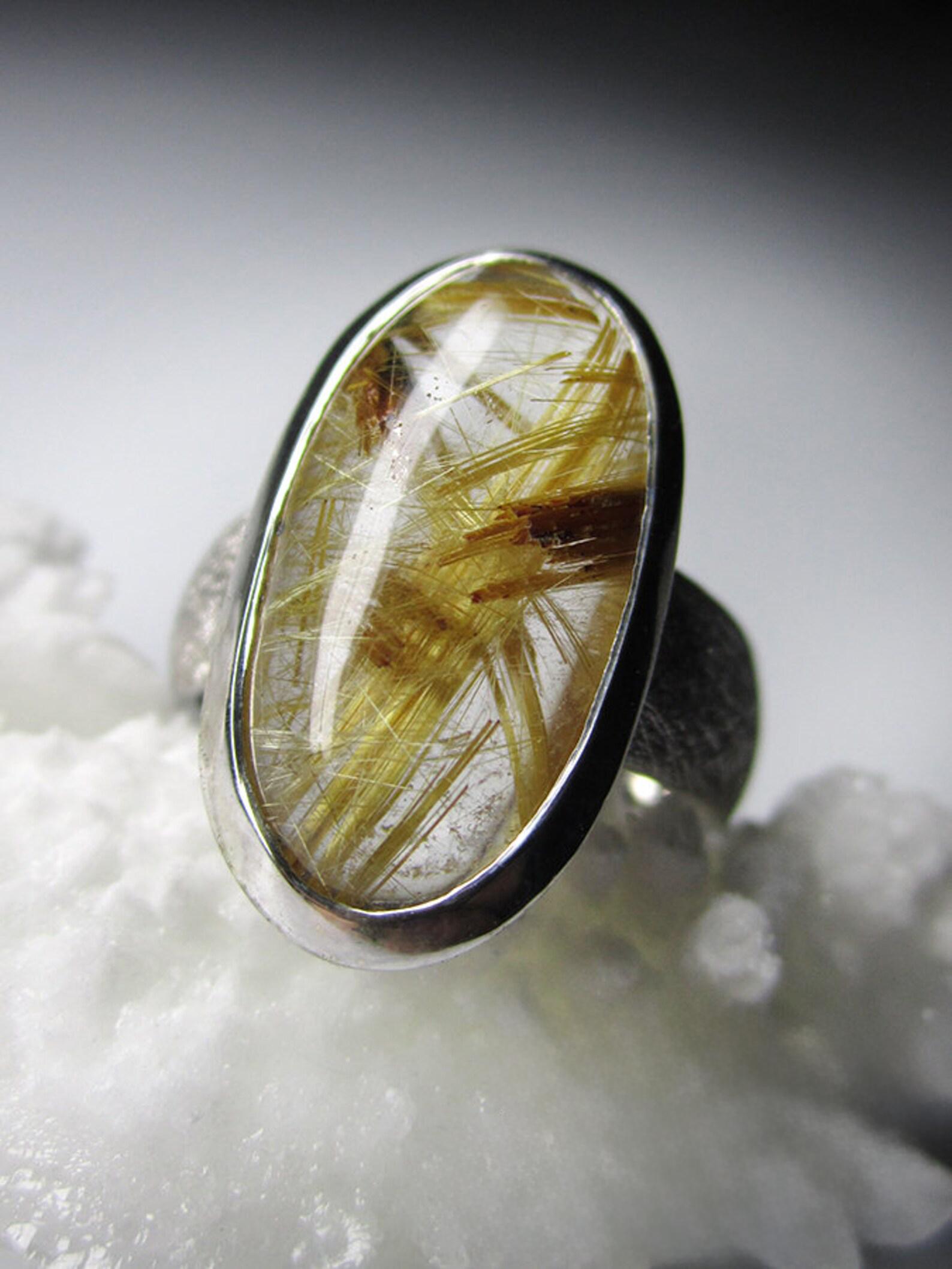 Oval Cut Rutilated Quartz Scratched Silver Ring Venus Hair Golden Yellow Star Gemstone For Sale