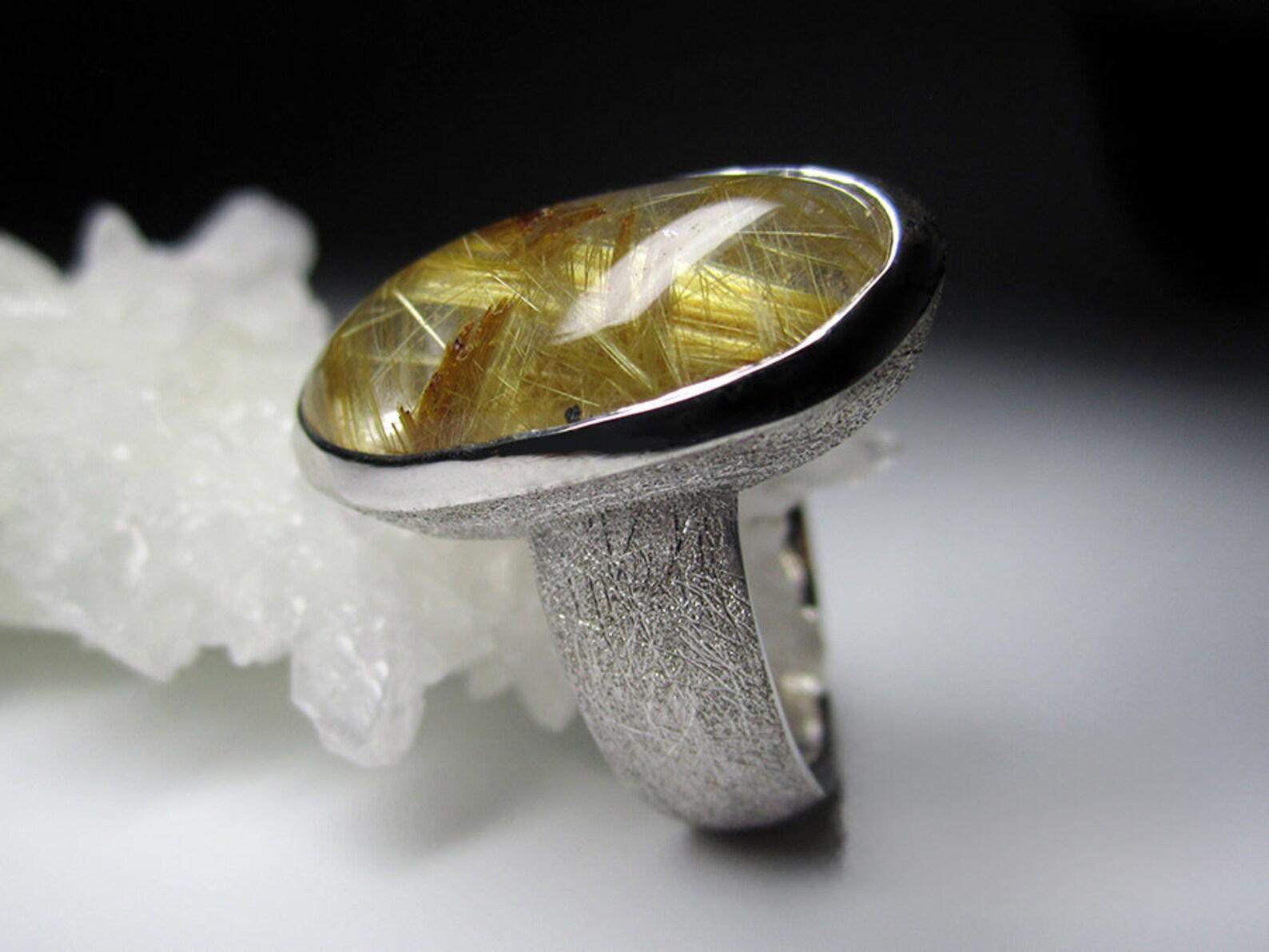 Women's or Men's Rutilated Quartz Scratched Silver Ring Venus Hair Golden Yellow Star Gemstone For Sale