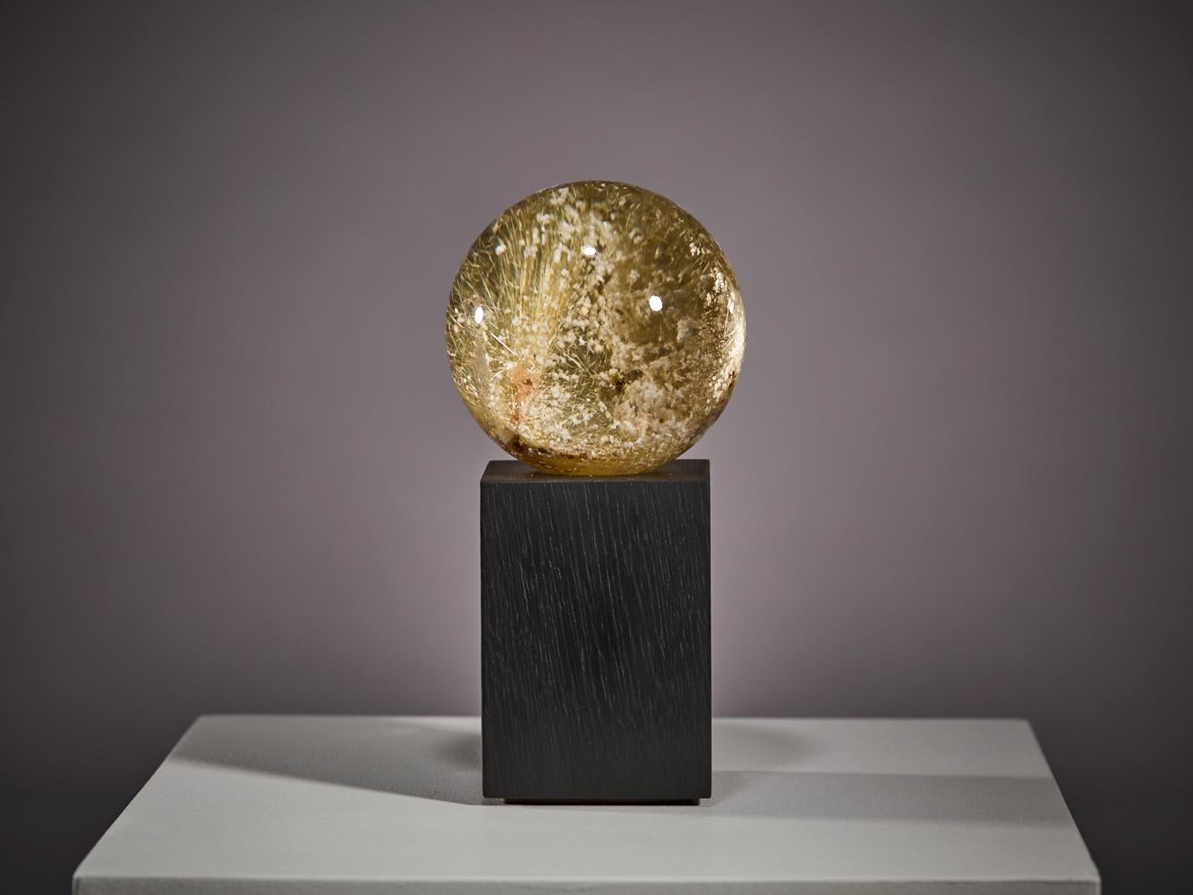 Rutilated quartz sphere For Sale 6