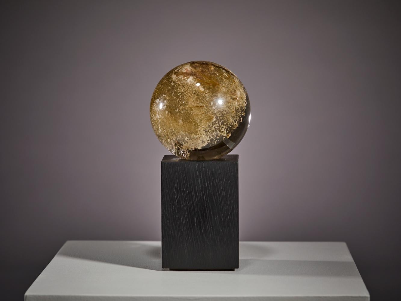 Rutilated quartz sphere For Sale 12