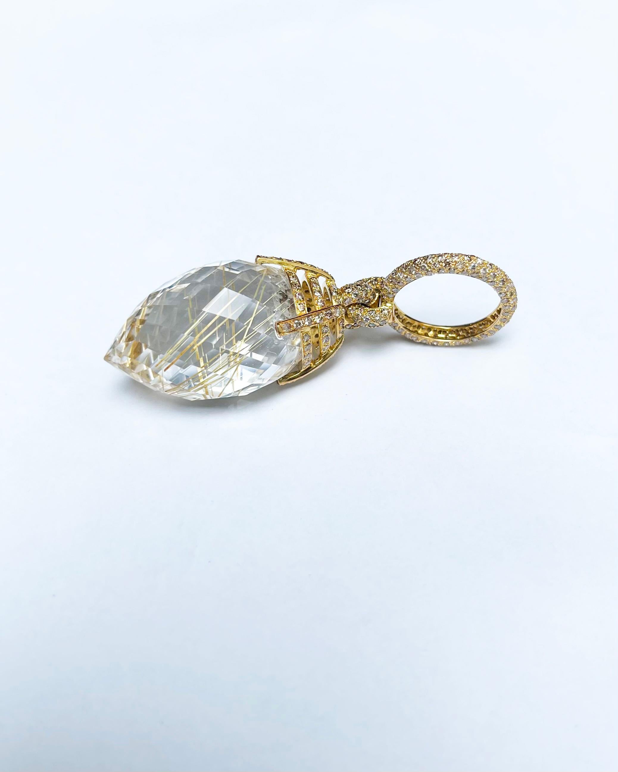 Pendentif en or 18 carats serti de quartz rutile et de diamants Brown Neuf - En vente à Bangkok, TH