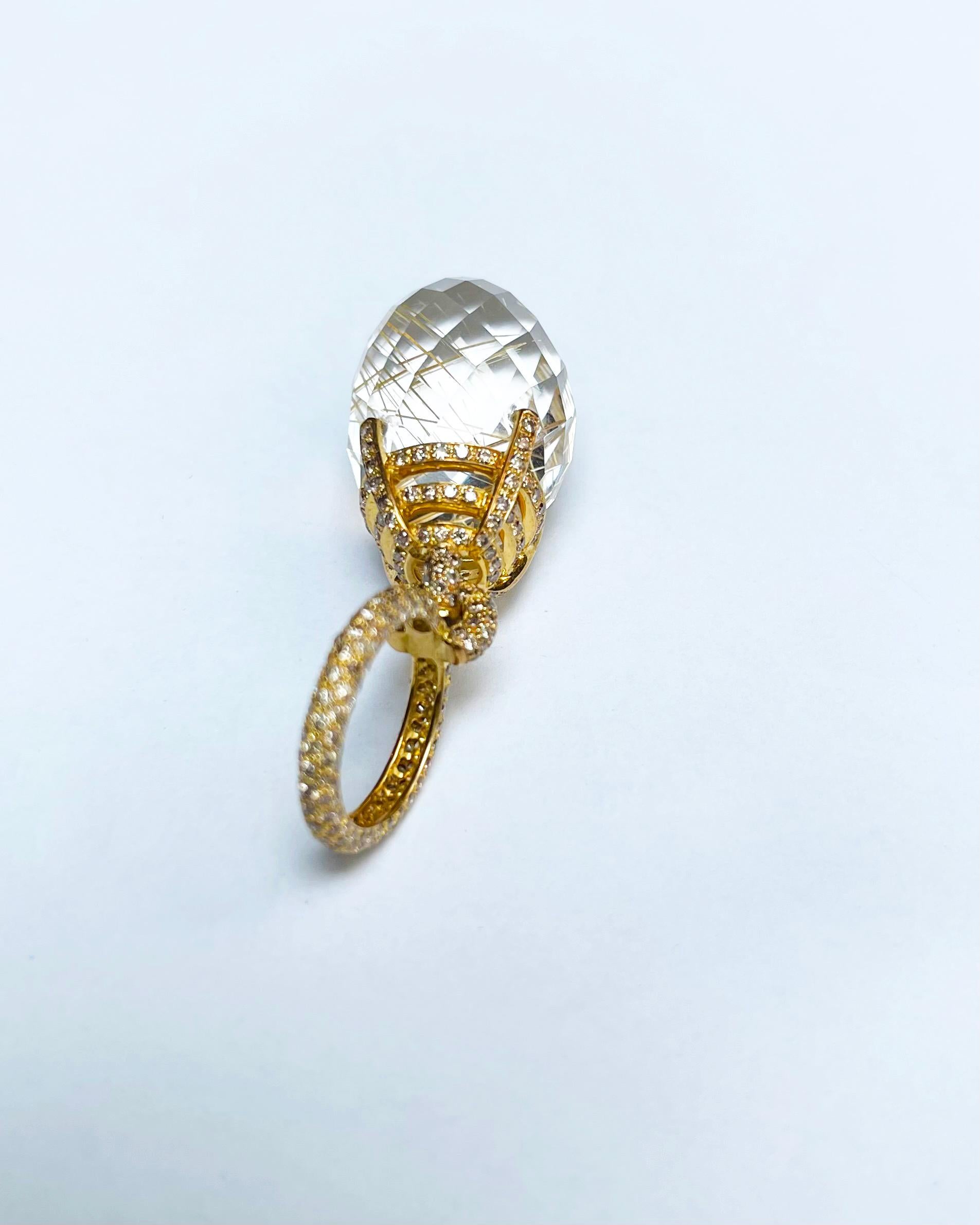 Pendentif en or 18 carats serti de quartz rutile et de diamants Brown Unisexe en vente