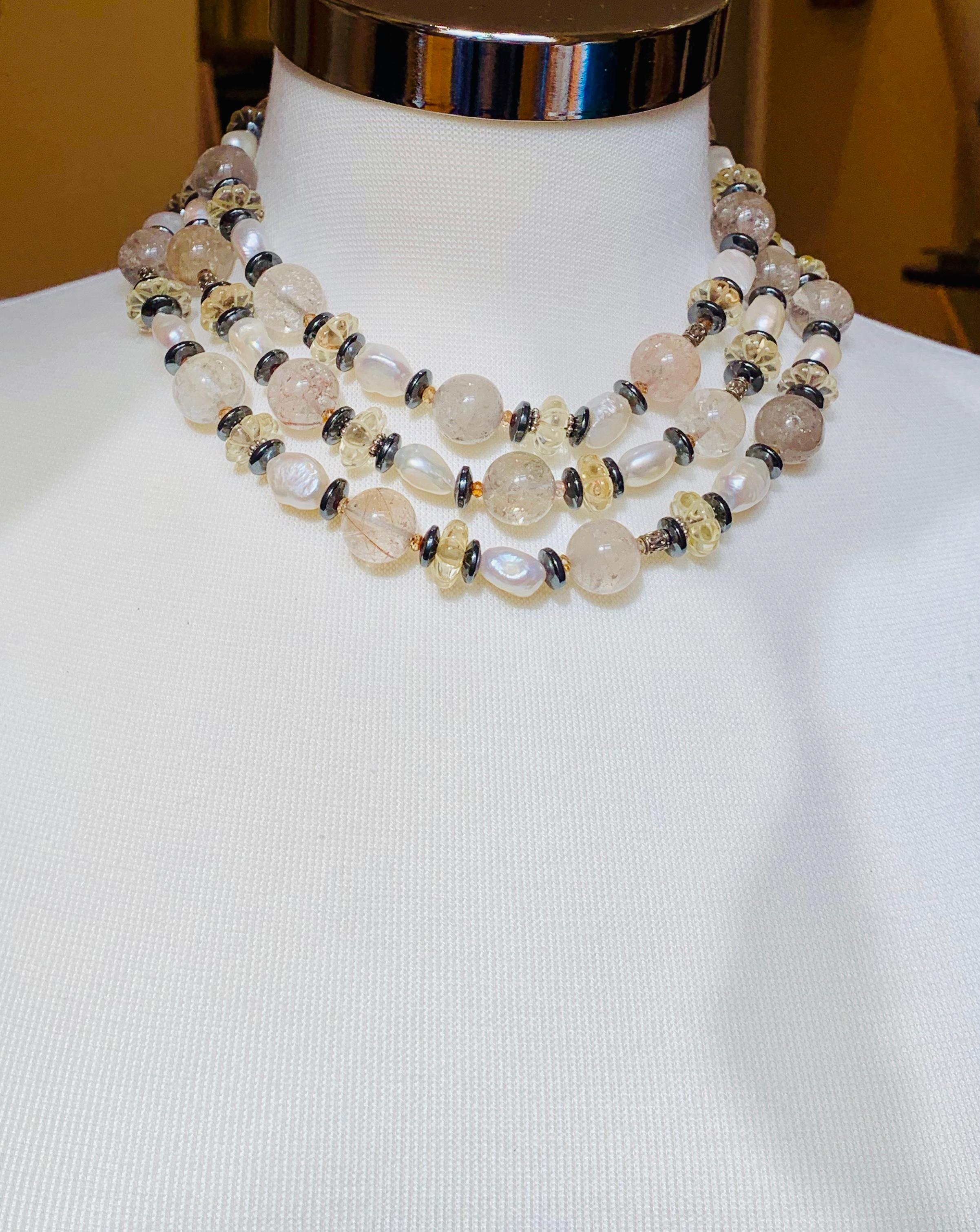 Taille ronde Collier long de 53 pouces de long en quartz rutile, citrine et perle d'eau douce en vente