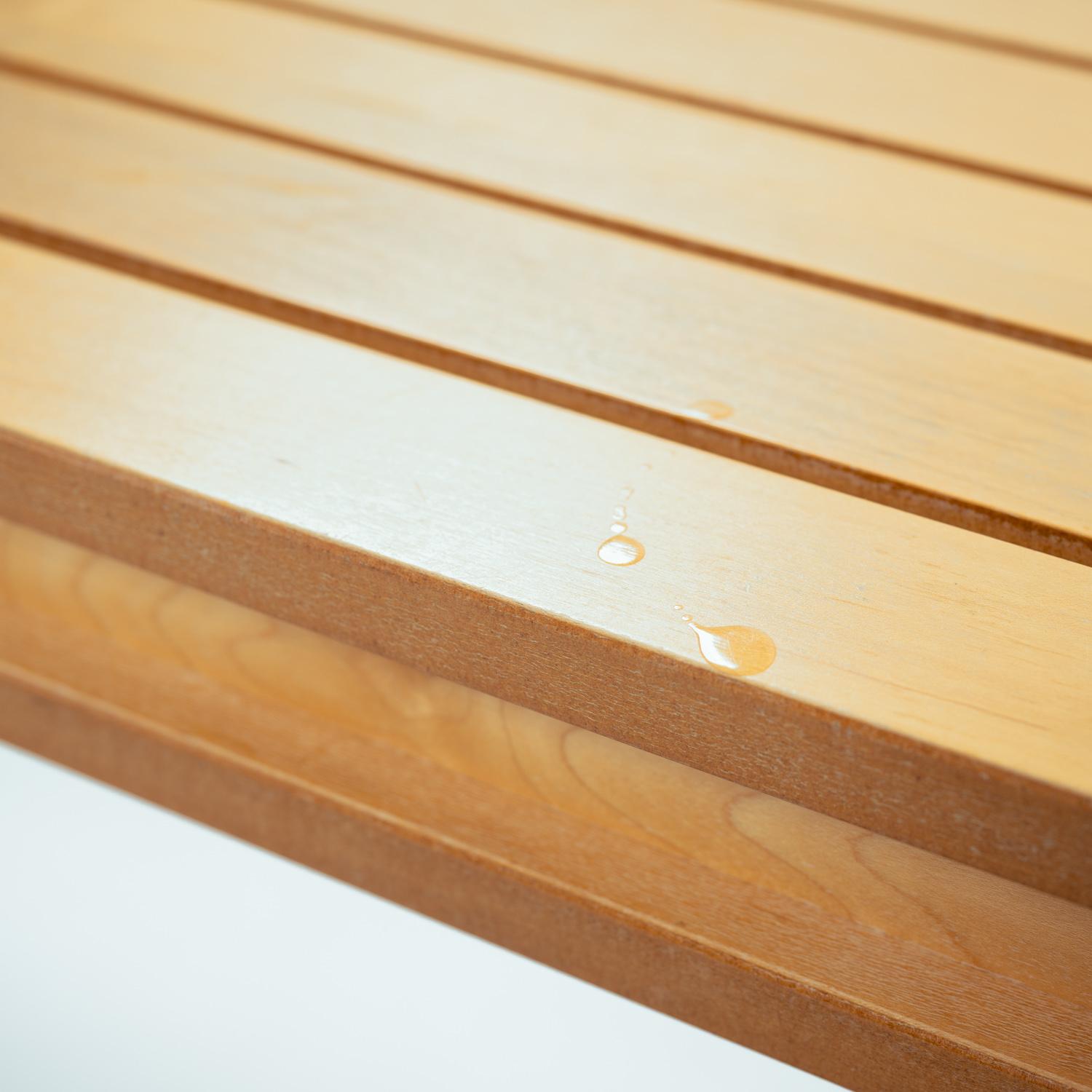 Banco de listones de madera de olmo Ruud Jan Kokke, diseño holandés años 80 en Bueno estado para la venta en Zevenaar, NL