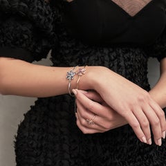 Ruwaya 18K white  Gold Flower Blue sapphire Bangle