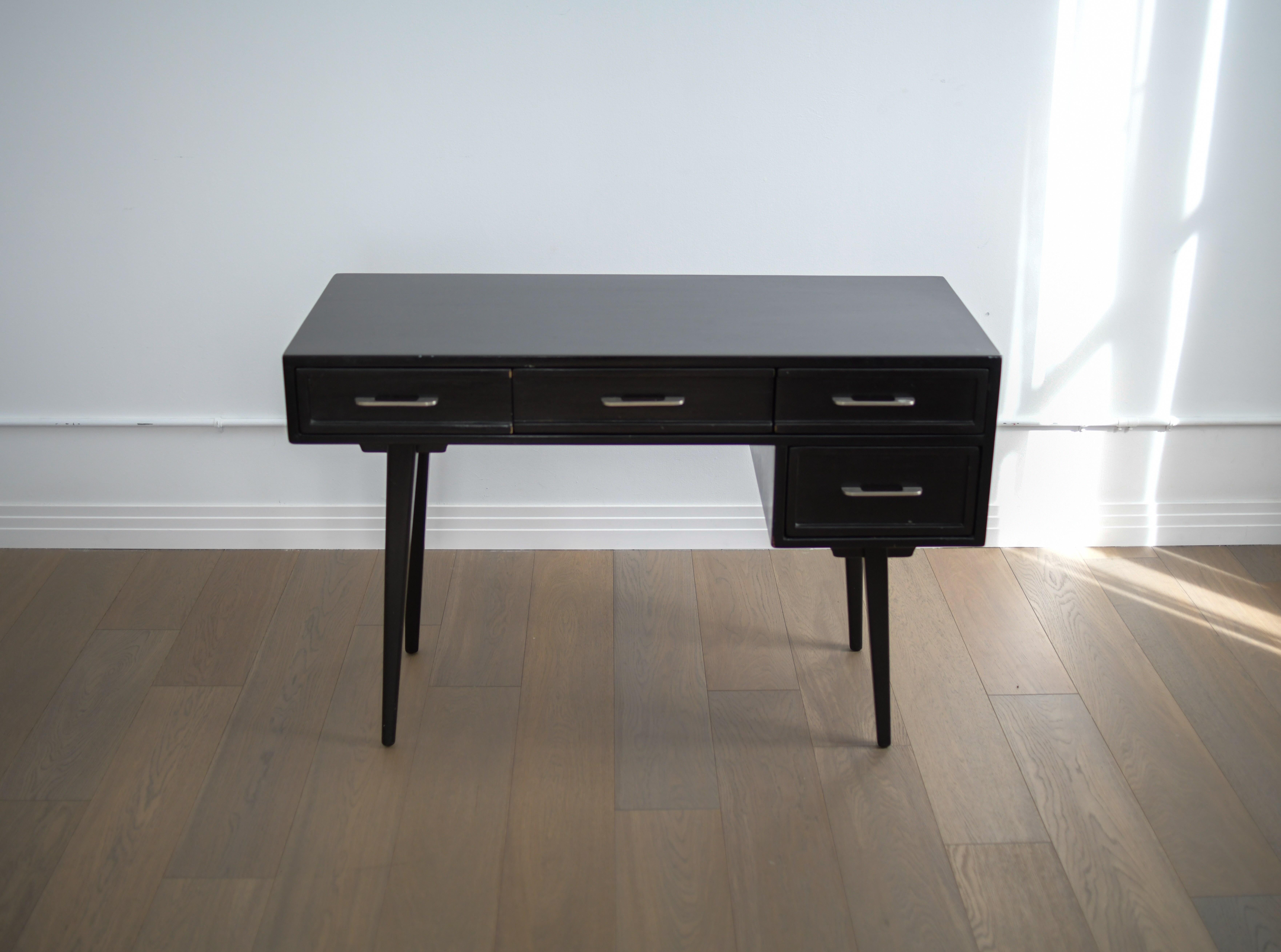 Rway 4-Drawer Mid Century Desk in Black  In Fair Condition For Sale In Los Angeles, CA