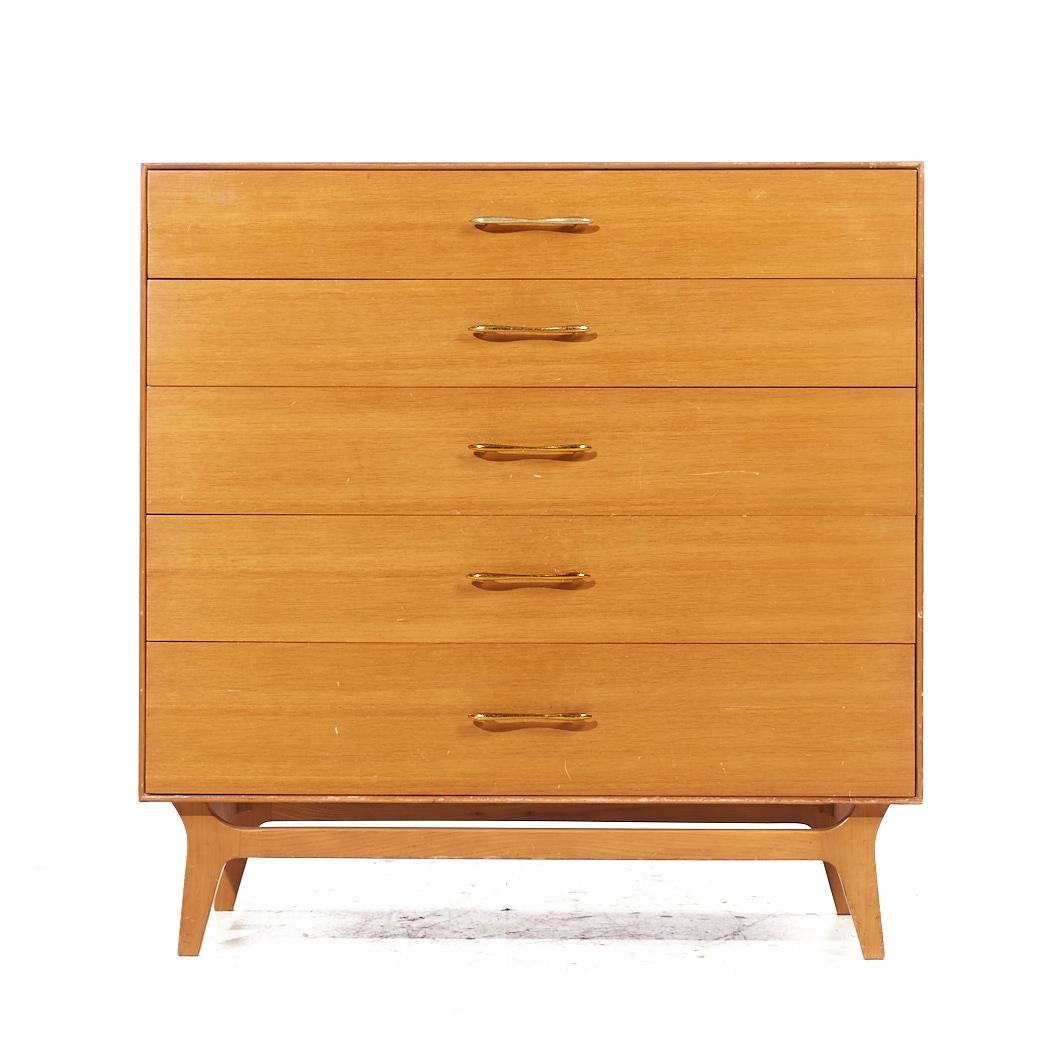 Rway Mid Century Highboy Dresser

This highboy measures: 40 wide x 18.5 deep x 40.75 inches high

We take our photos in a controlled lighting studio to show as much detail as possible. We do not Photoshop out blemishes.

CONDITION: This item is sold
