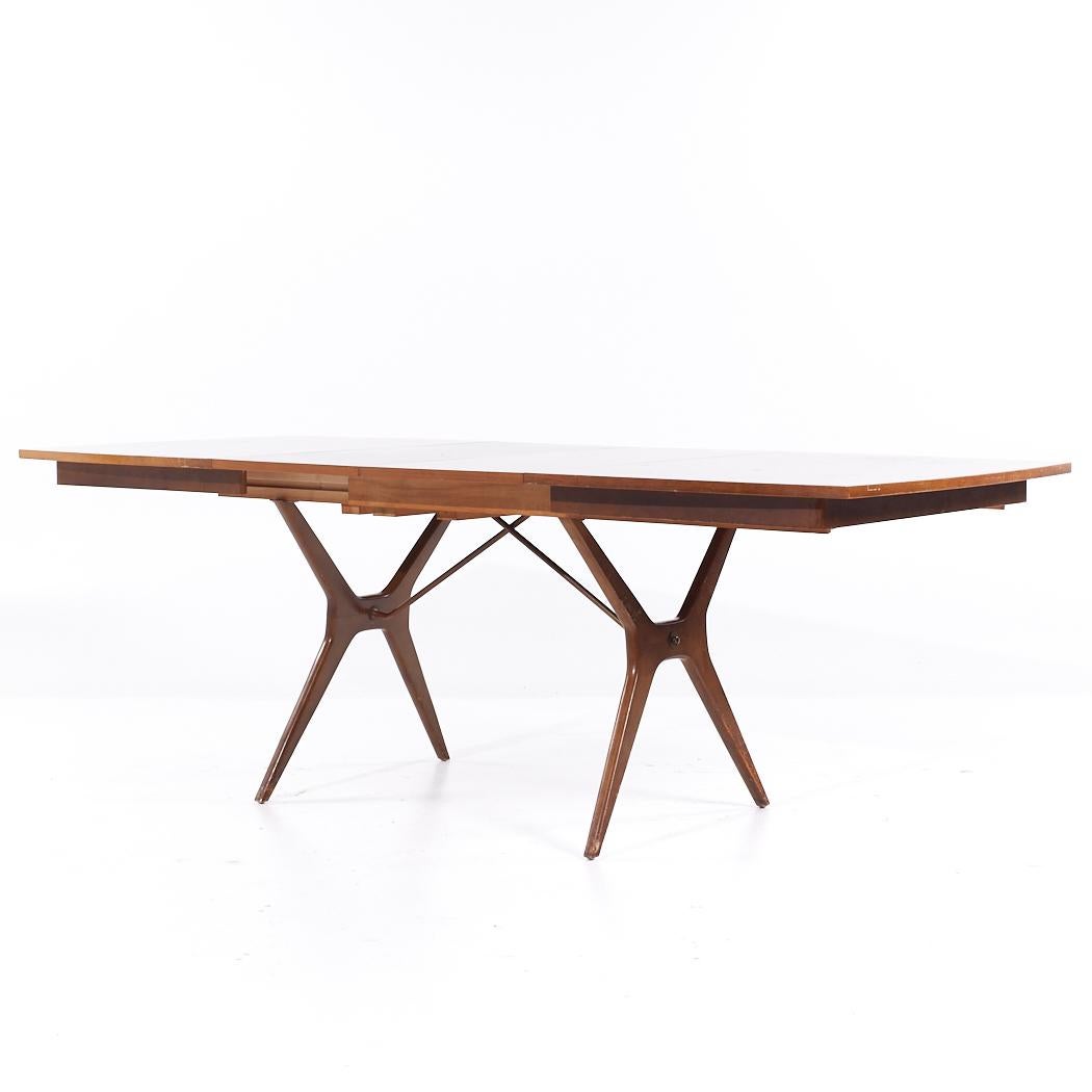 Rway Mid Century Walnut and Brass Expanding Dining Table with 2 Leaves For Sale 6
