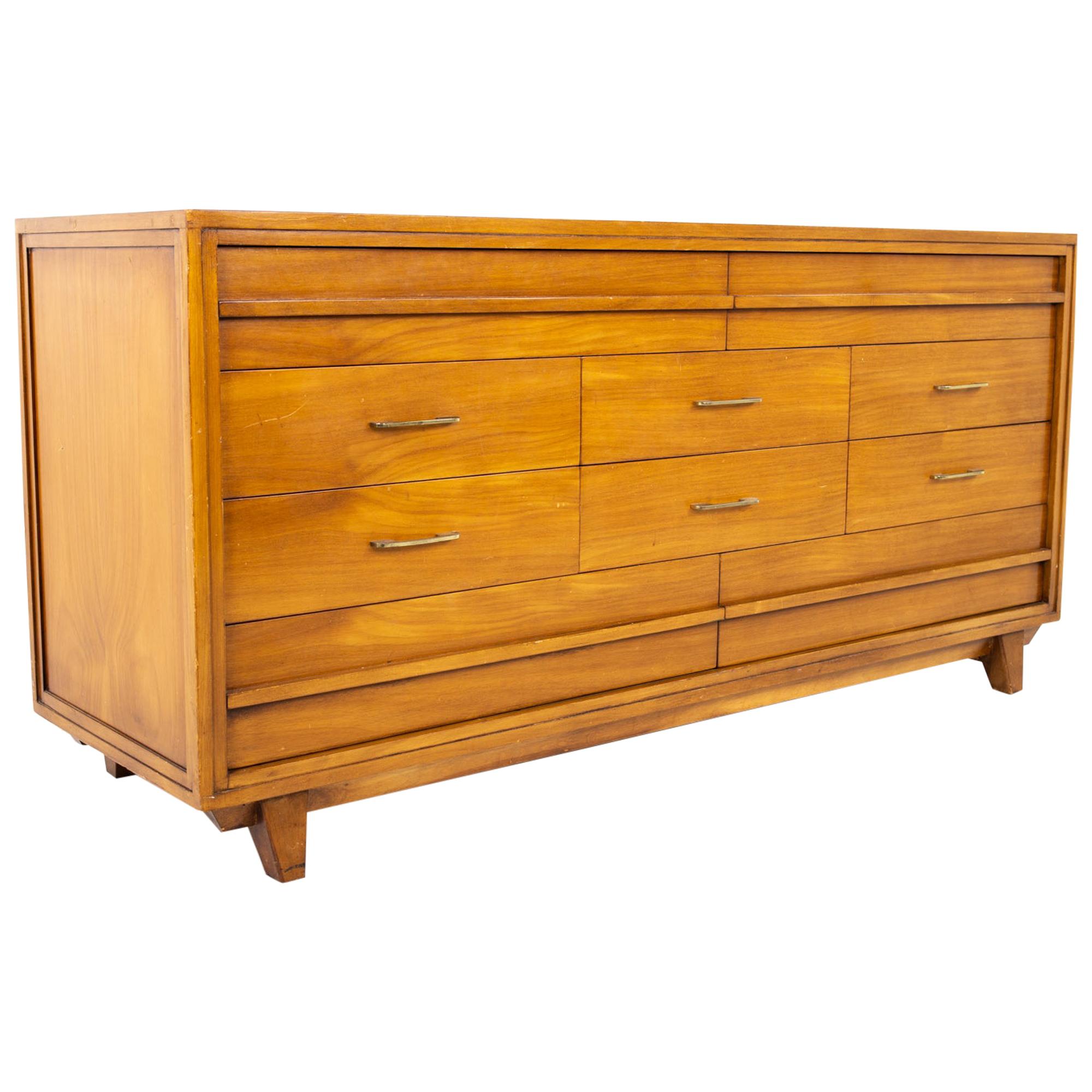 RWAY Mid Century Honey Walnut and Brass 10-Drawer Lowboy Dresser