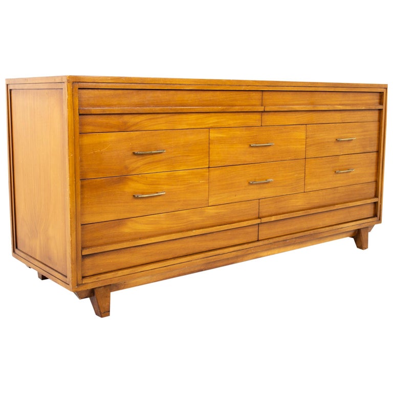 RWAY Mid Century Honey Walnut and Brass 10Drawer Lowboy Dresser at