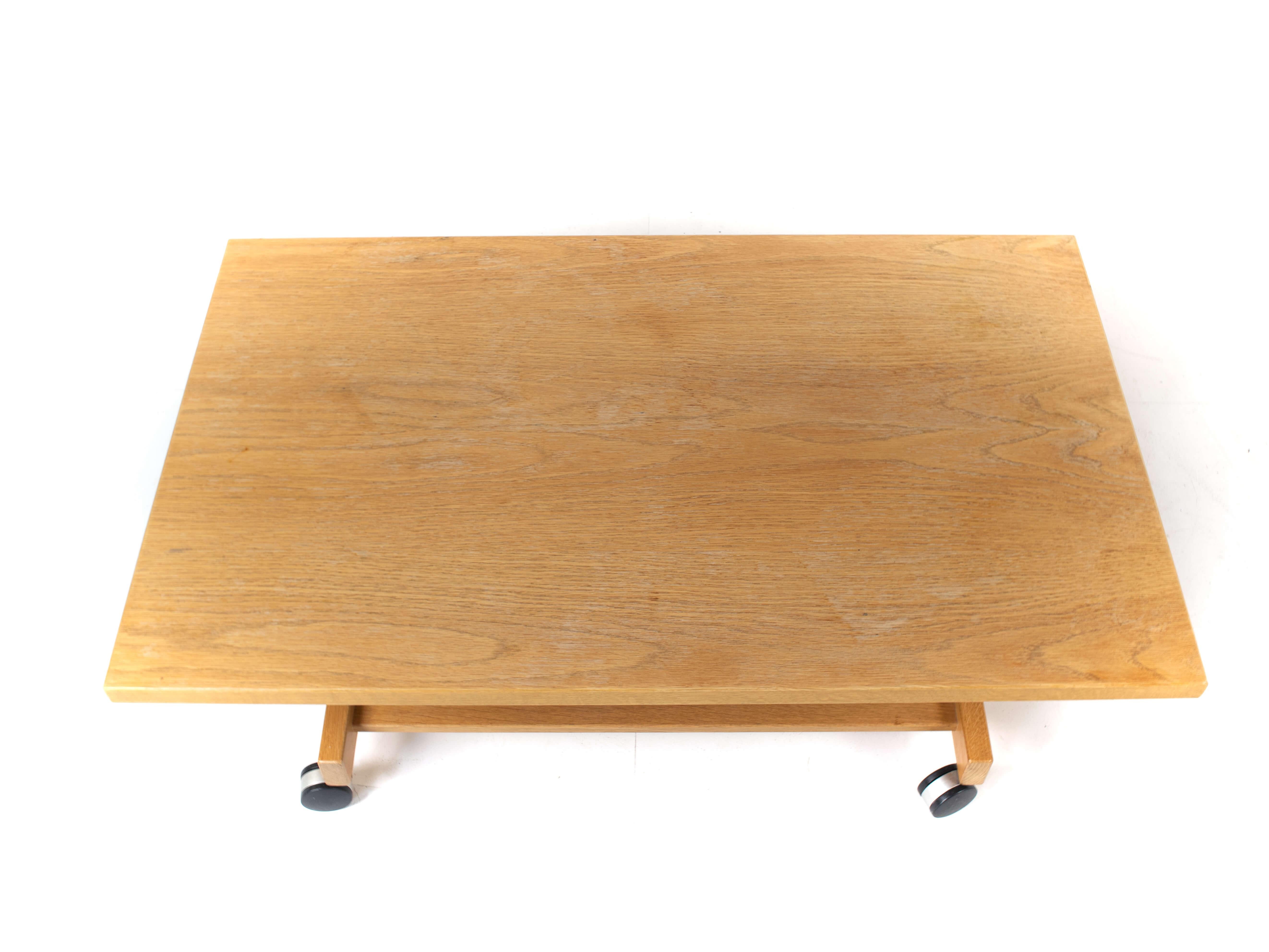 RY 100 Coffee Table by Hans Wegner for RY Møbler, Denmark, 1980 4