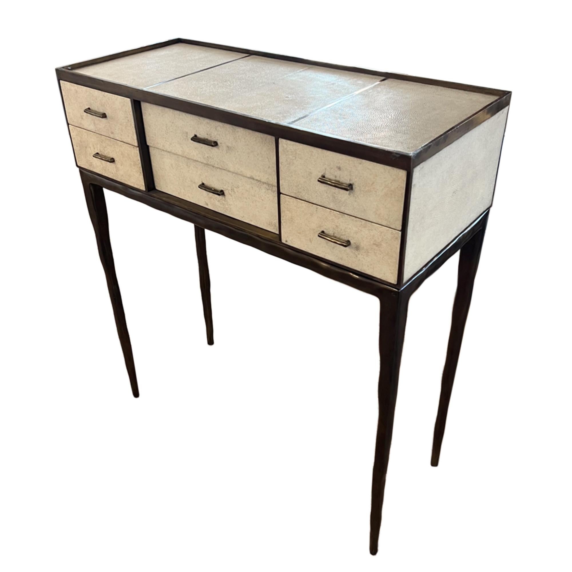 Mesa consola R&Y Augousti 'Melting Cosima', piel de zapa y latón, años 90