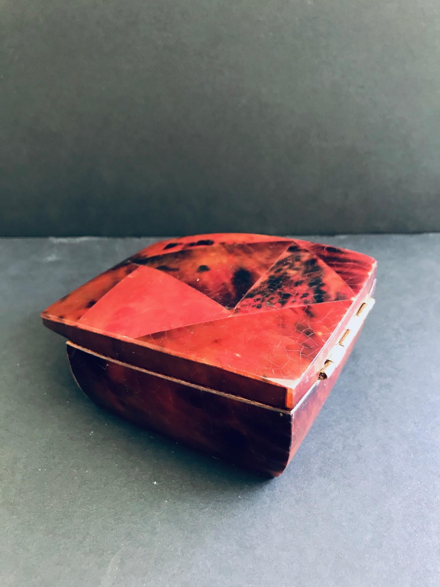 R&Y Augousti Mosaic Trinket Box in Exotic Red Pen-Shell 4