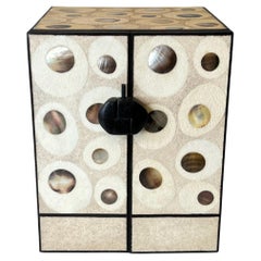 R&Y Augousti Chagrin furnierter Tischschrank/Schmuckkästchen