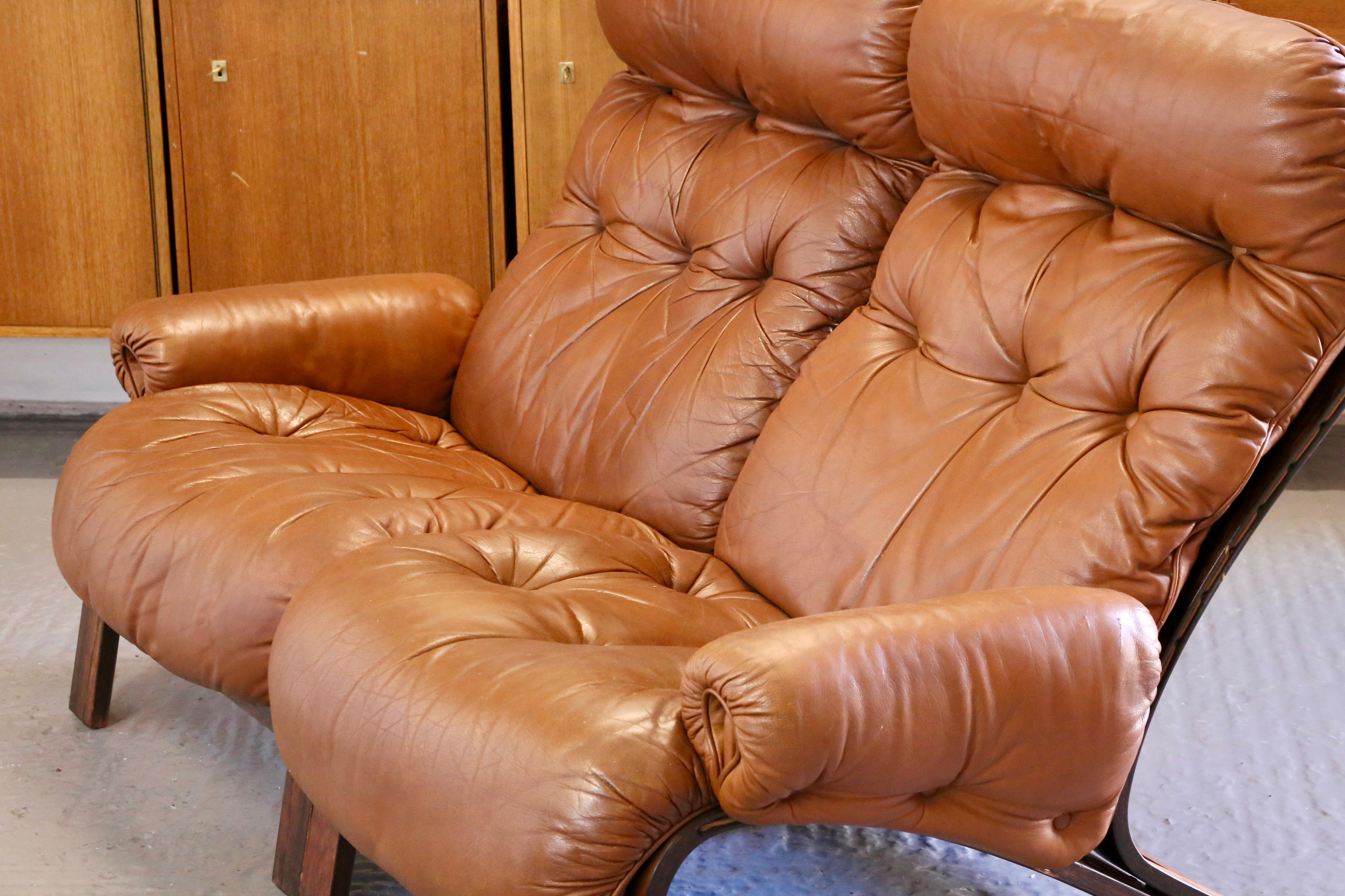 Ry-Wing Leather Lounge Sofa/Chairs by Elsa & Nordahl Solheim for Rybo Rykken For Sale 5