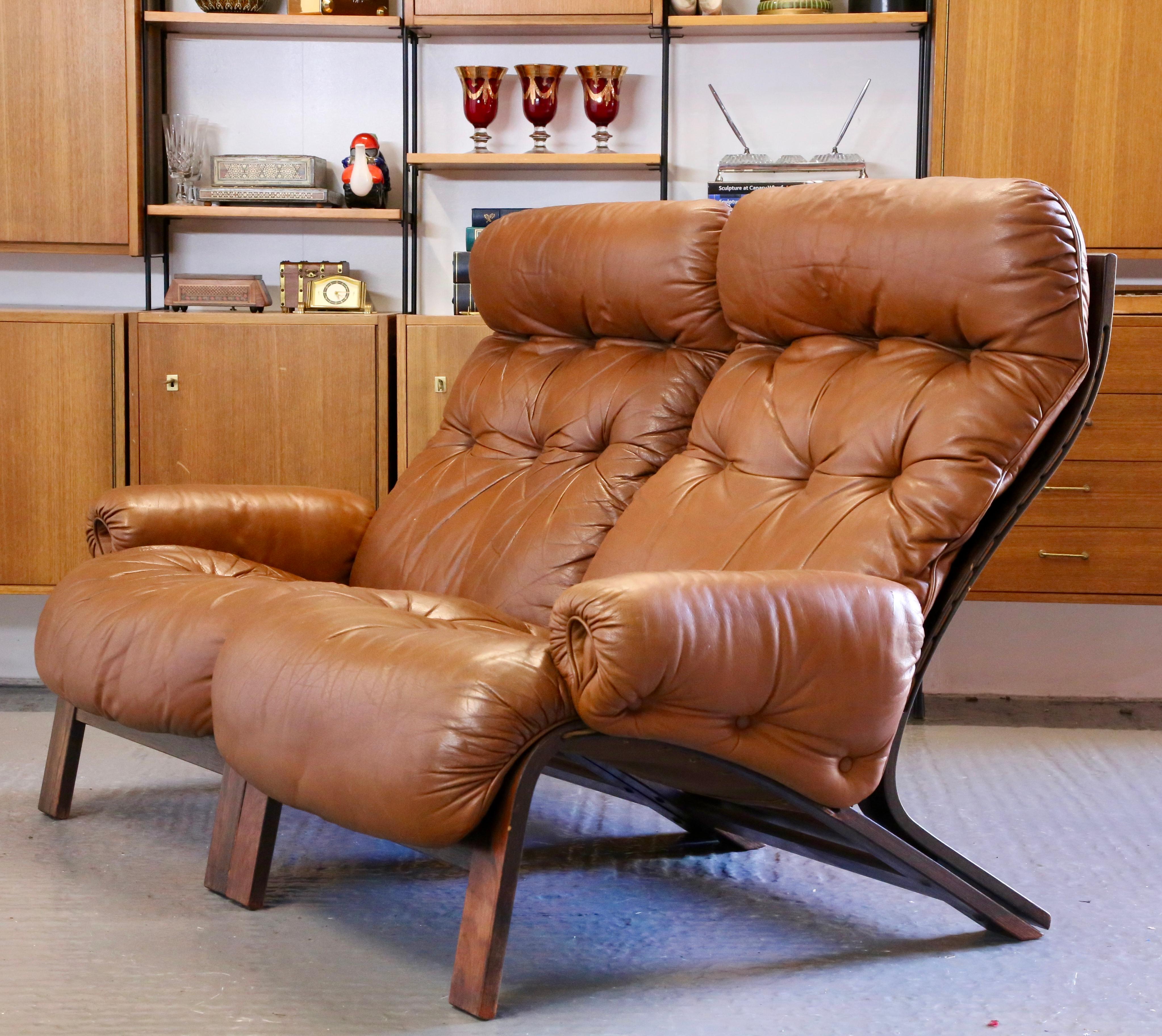Mid-Century Modern Ry-Wing Leather Lounge Sofa/Chairs by Elsa & Nordahl Solheim for Rybo Rykken For Sale