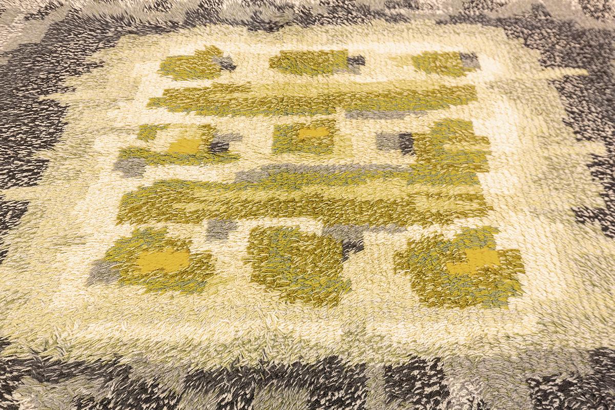 Scandinavian Modern Rya Rug Abstract Design Mollaianrugs Collection For Sale