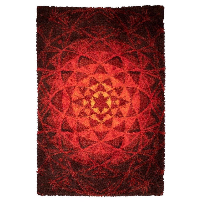 Rya Pyramid Rug Rya Rug Mid-Century Modern with Shaggy Pile and Abstract Deisgn For ...