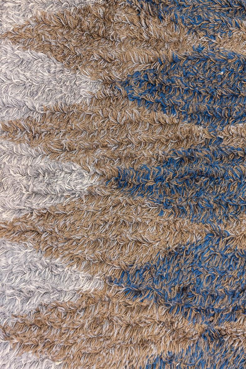 Rya Rug Soft Color Palette In Good Condition For Sale In Ferrara, IT